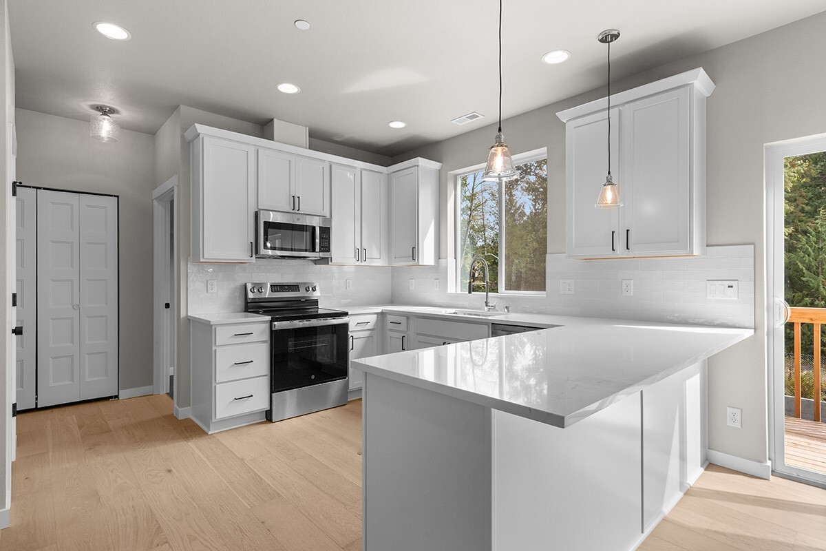 4359 72nd Drive Property Photo 17