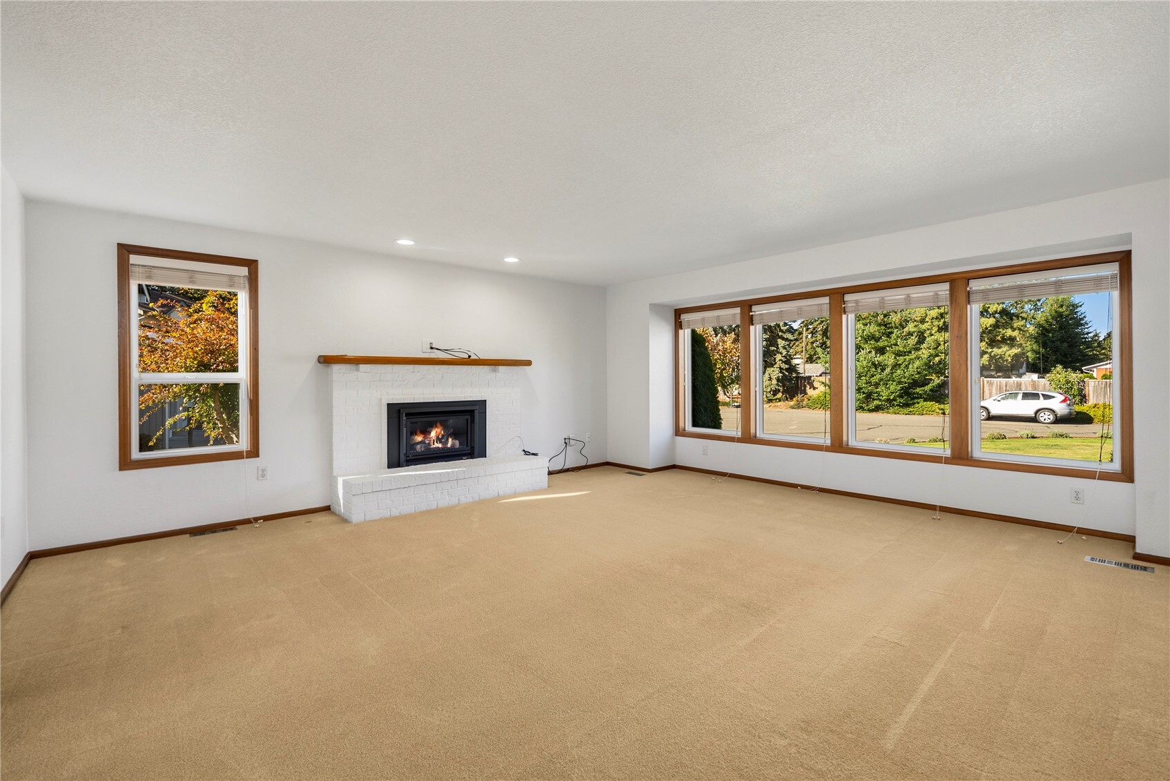 9806 57th Street Ct Property Photo 11