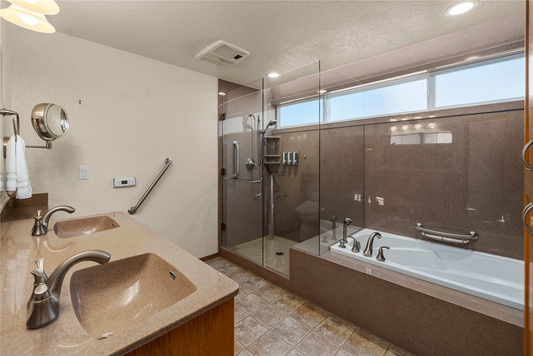 9806 57th Street Ct Property Photo 21