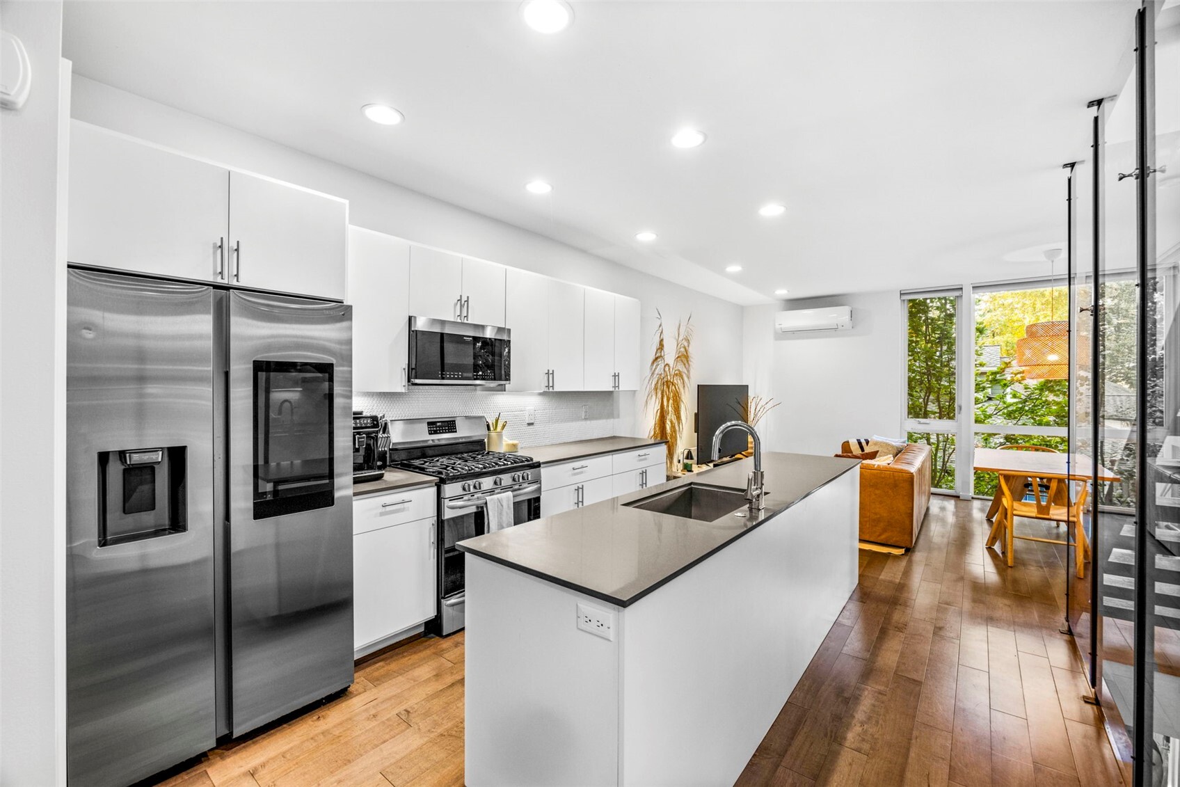 1005 Sturgus Avenue Property Photo 11