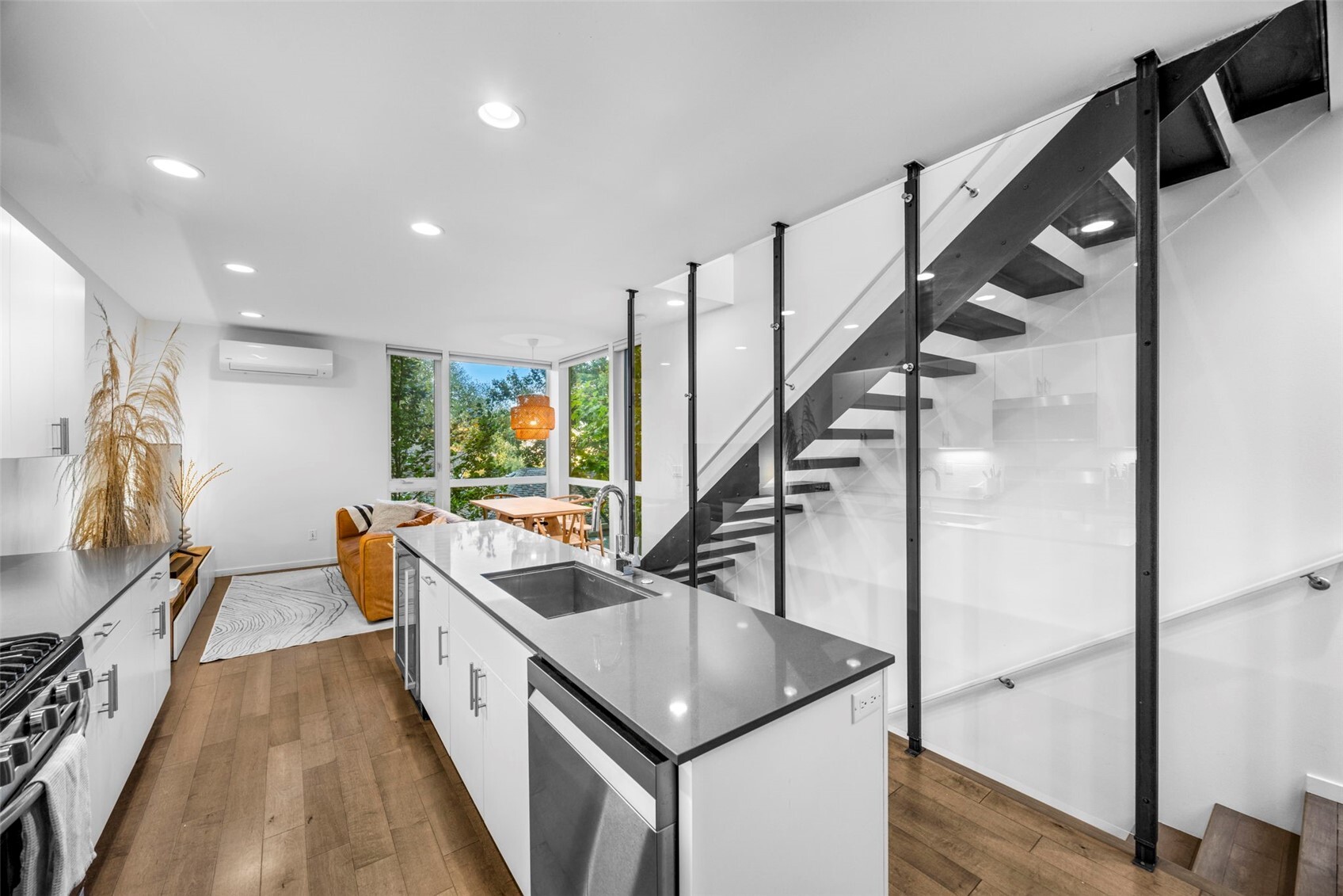 1005 Sturgus Avenue Property Photo 13