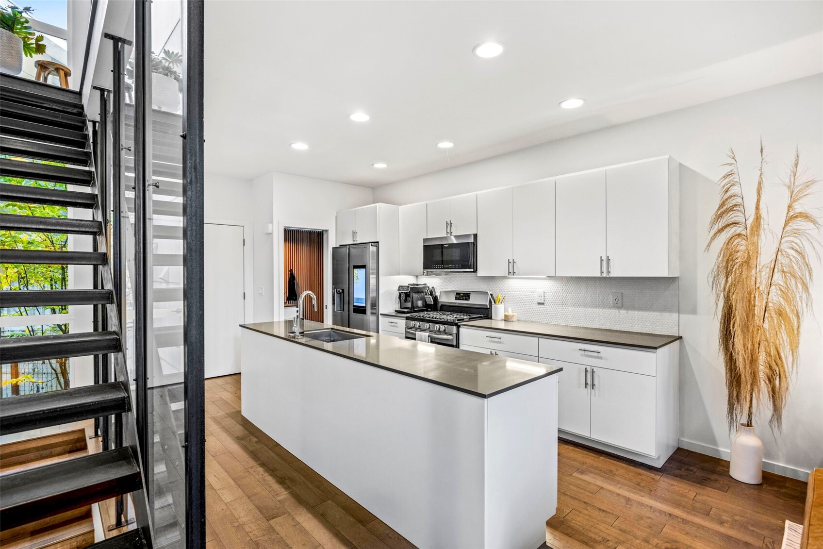 1005 Sturgus Avenue Property Photo 18