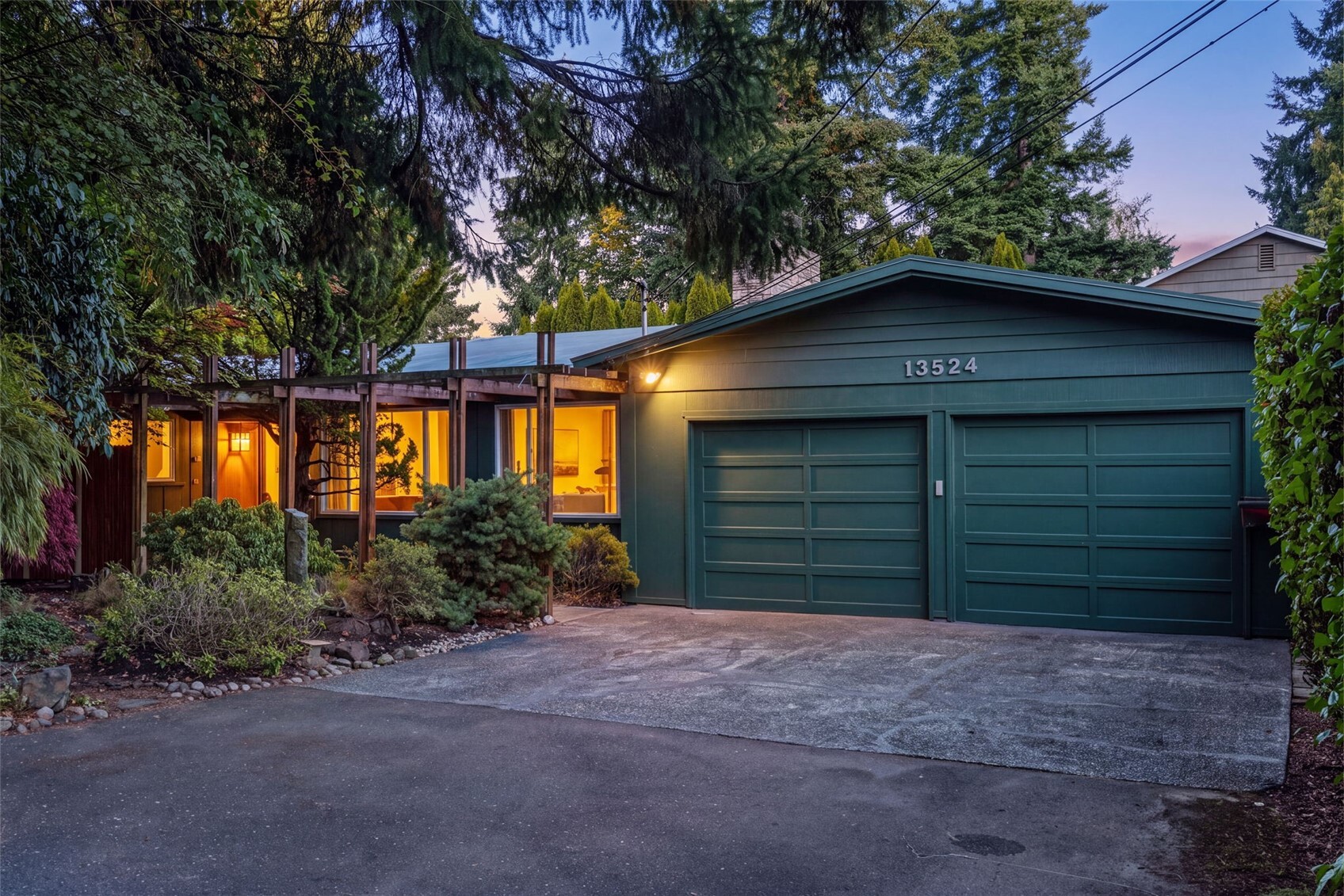 13524 Roosevelt Way Property Photo 33