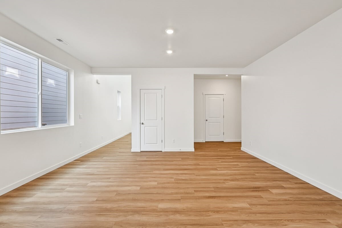 418 Sunbeam (lot 33) Street Property Photo 6