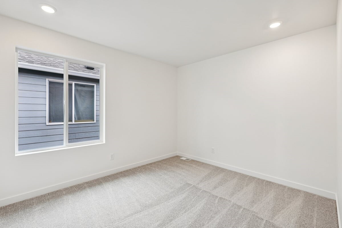 418 Sunbeam (lot 33) Street Property Photo 32