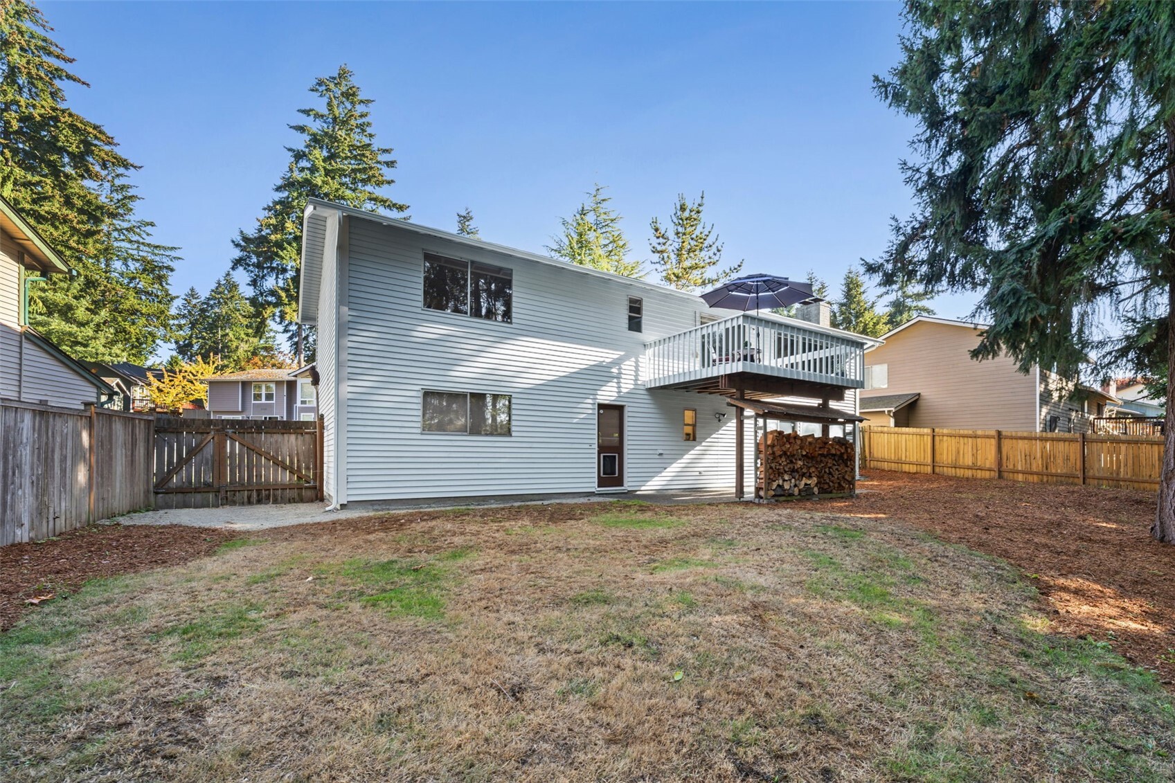 31711 25th Avenue Property Photo 2