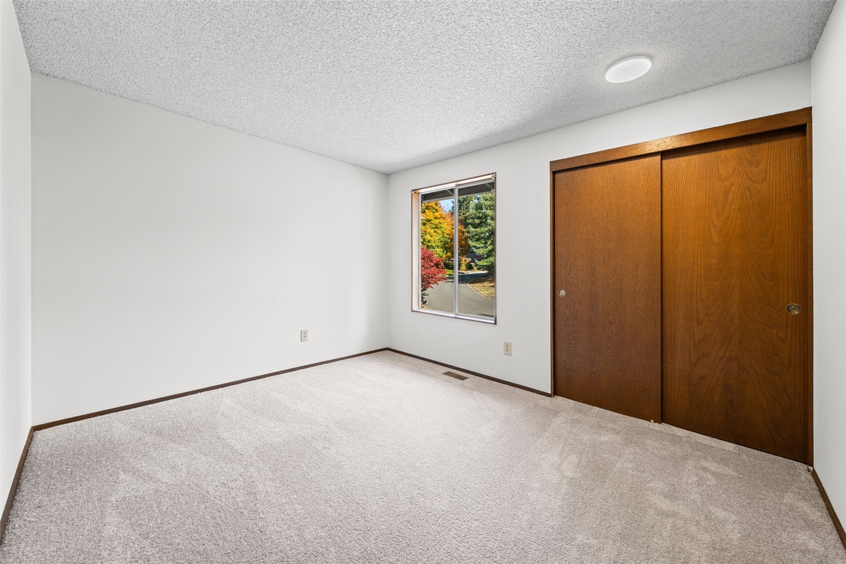 31711 25th Avenue Property Photo 25