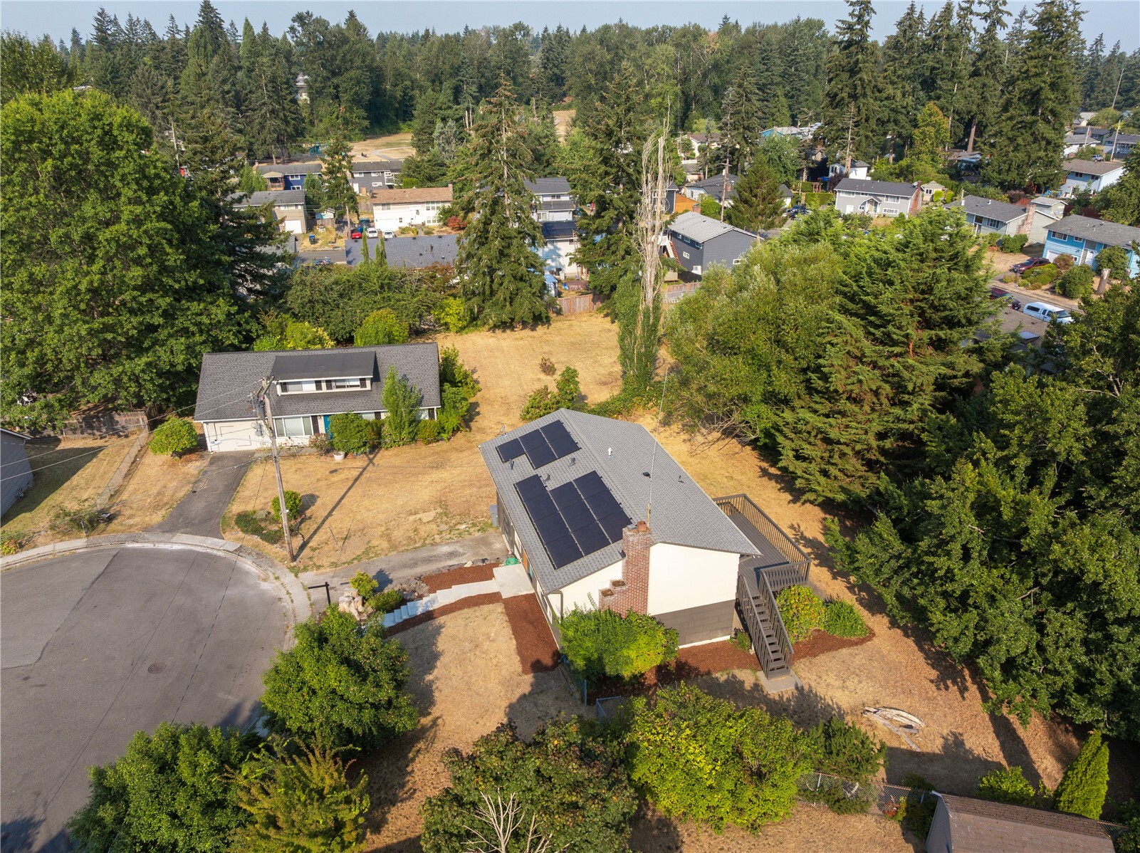 16317 127th Place Property Photo 3