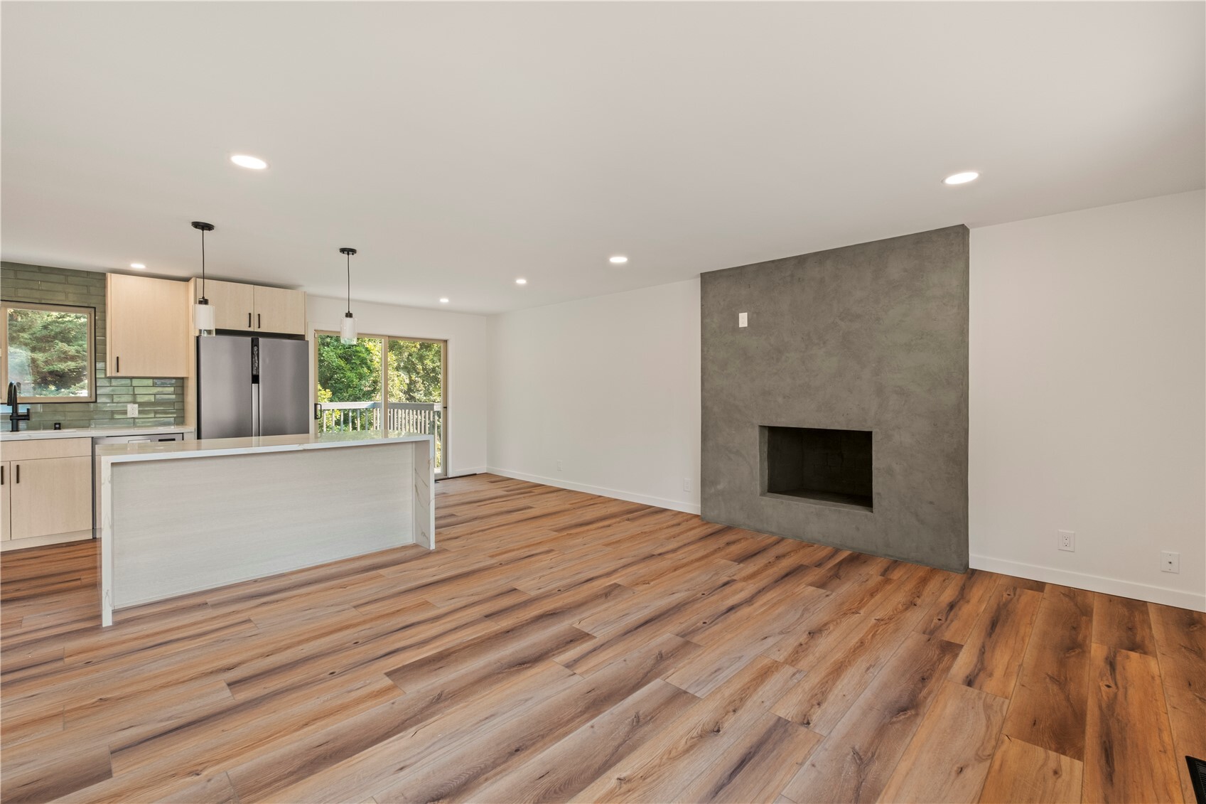16317 127th Place Property Photo 9