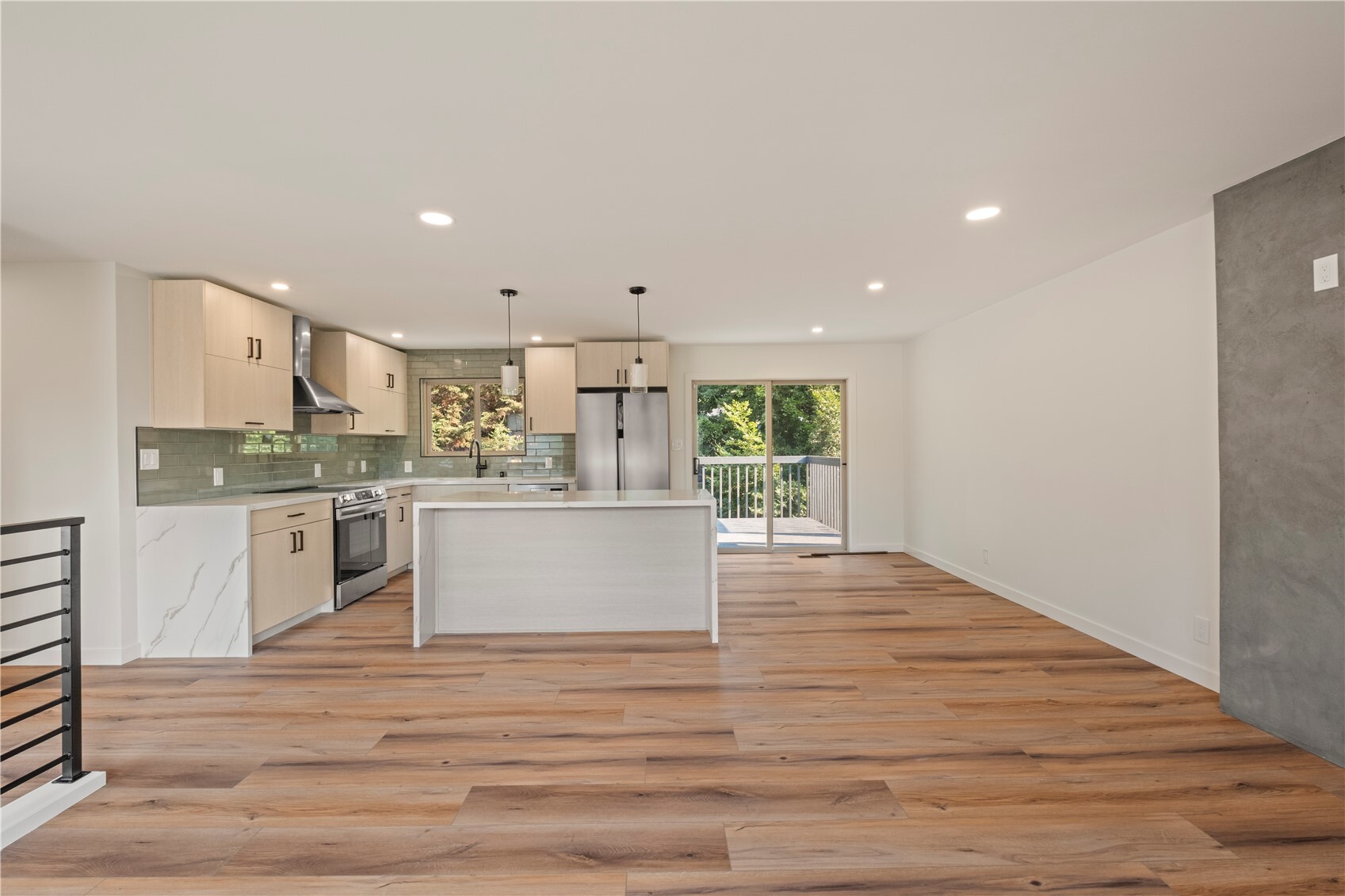 16317 127th Place Property Photo 10
