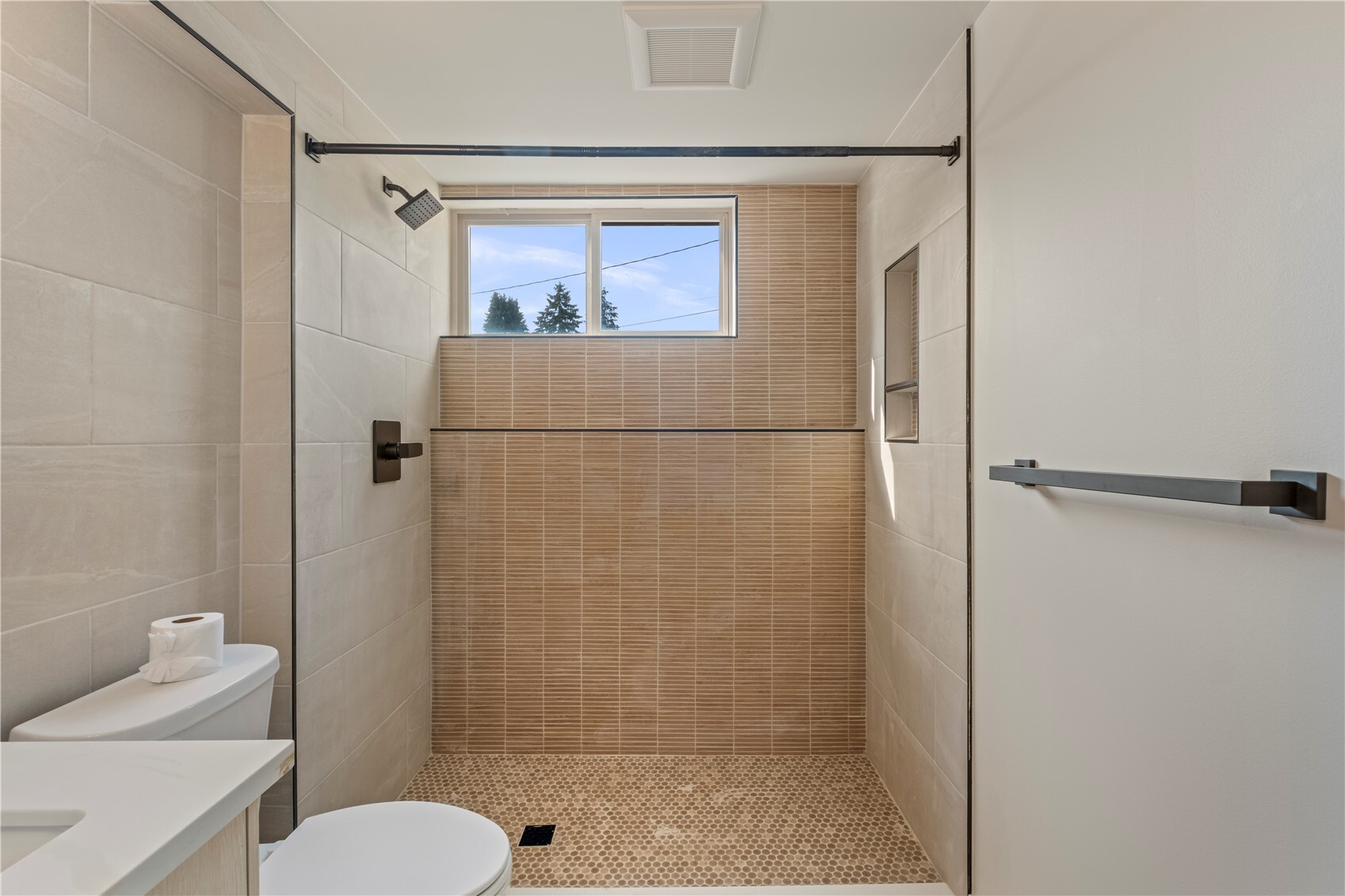 16317 127th Place Property Photo 28