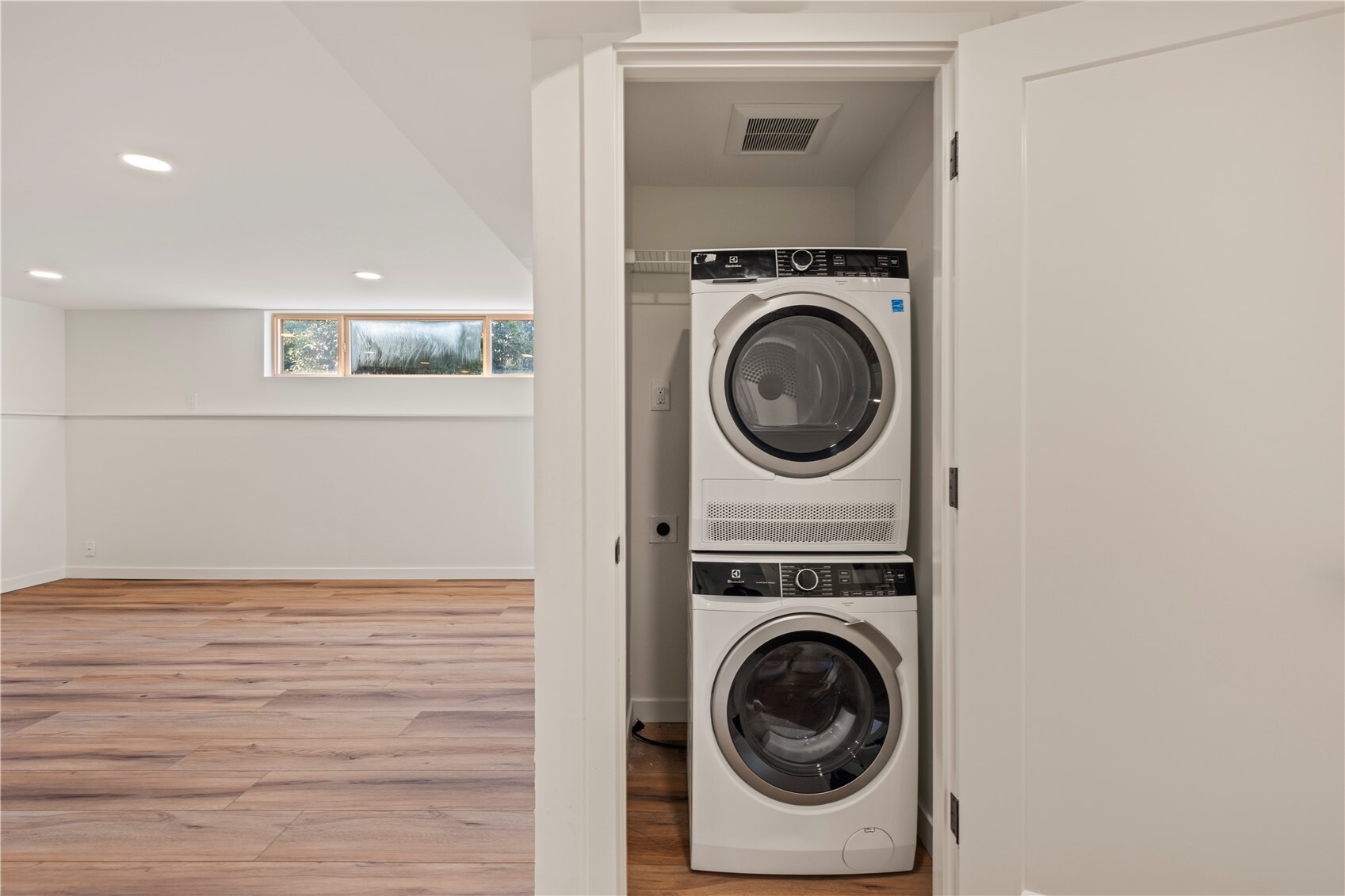 16317 127th Place Property Photo 31