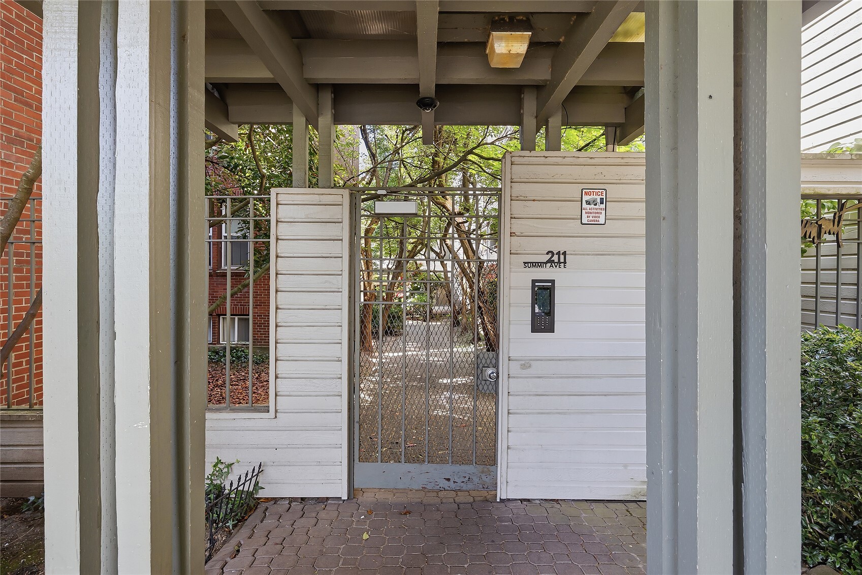 211 Summit Avenue 405 Property Photo 26