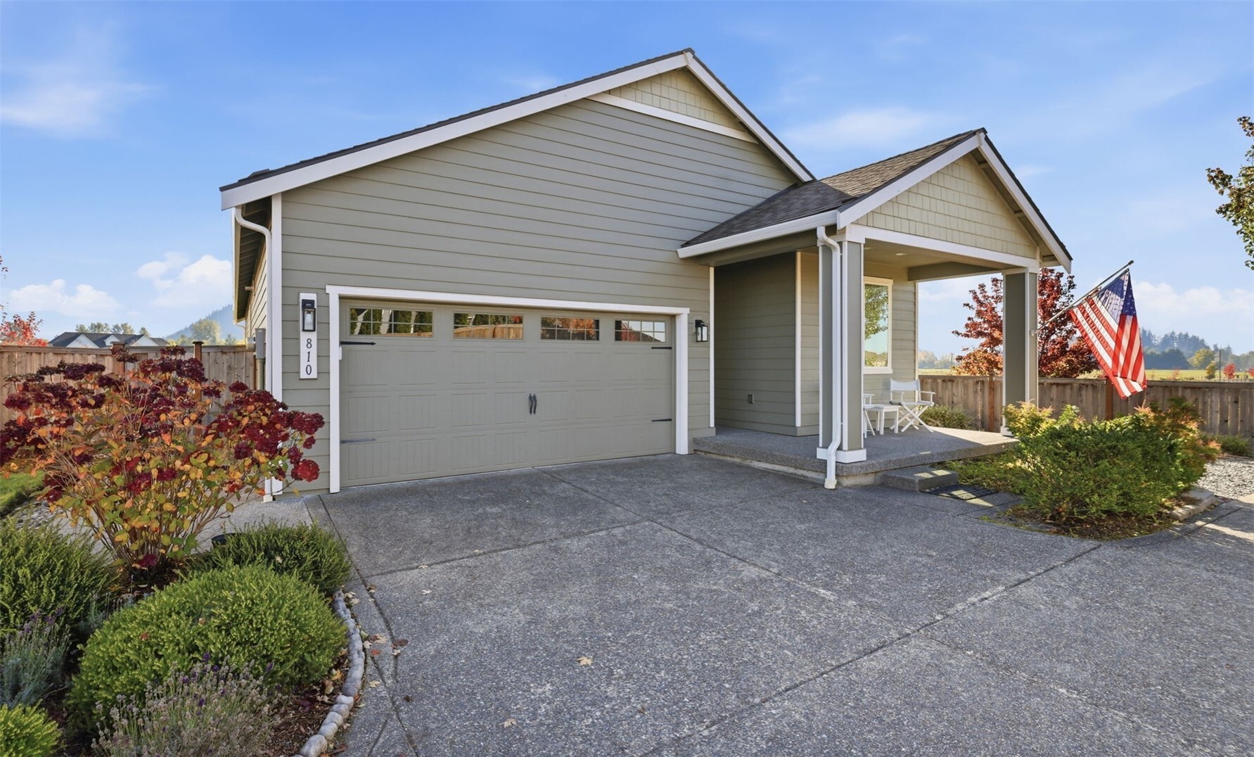810 Riley Drive Property Photo 3