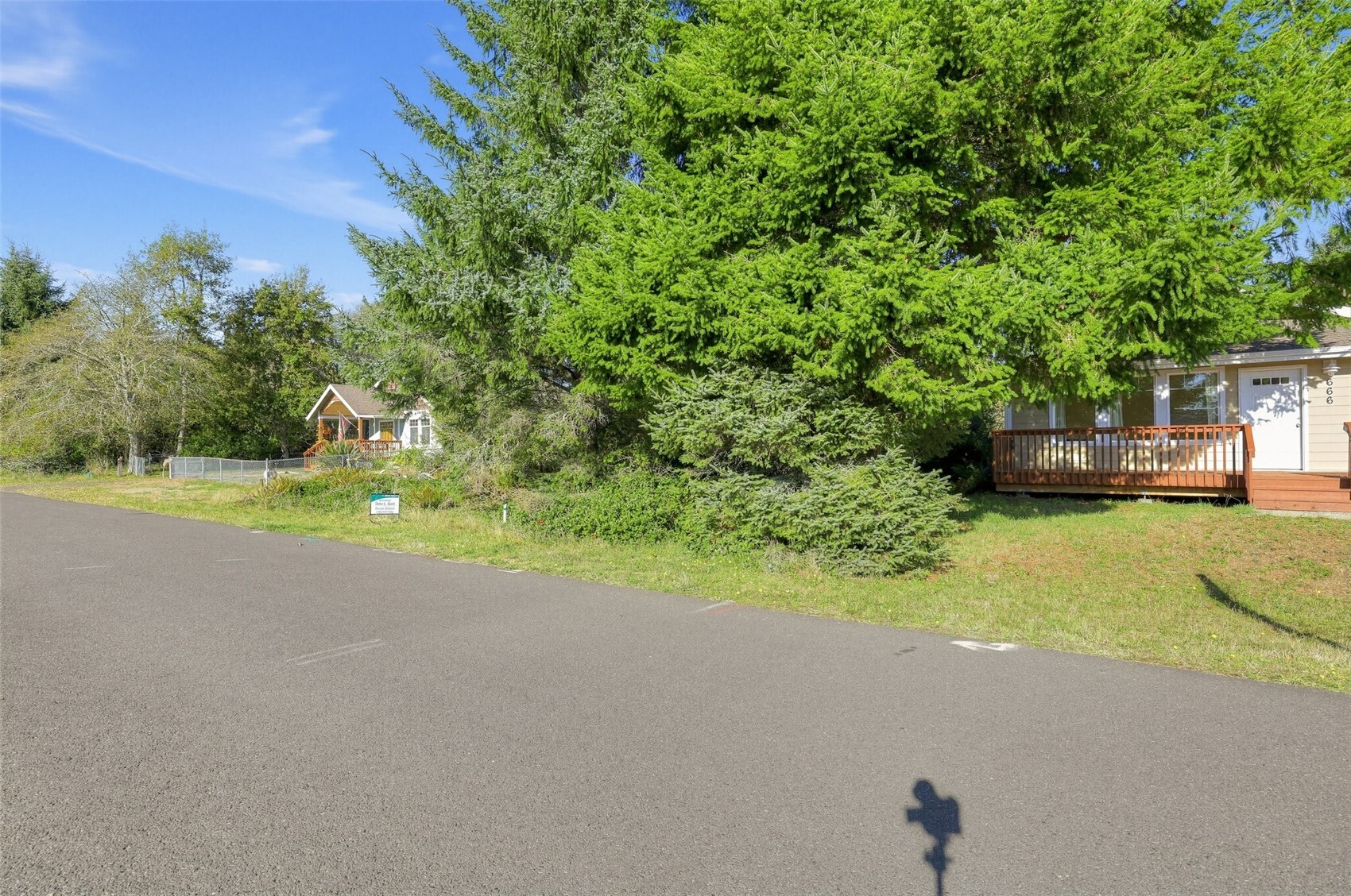 666 Island Circle Property Photo 28