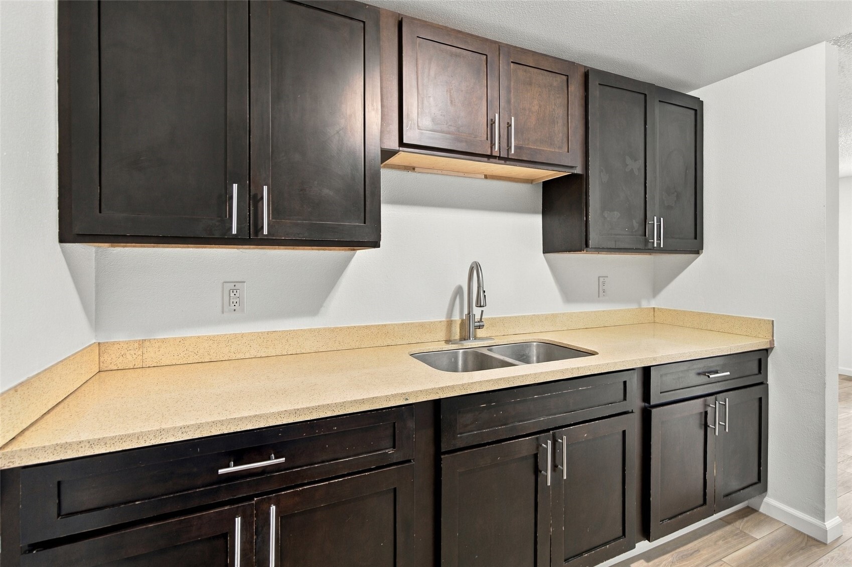 1108 B Street Property Photo 9