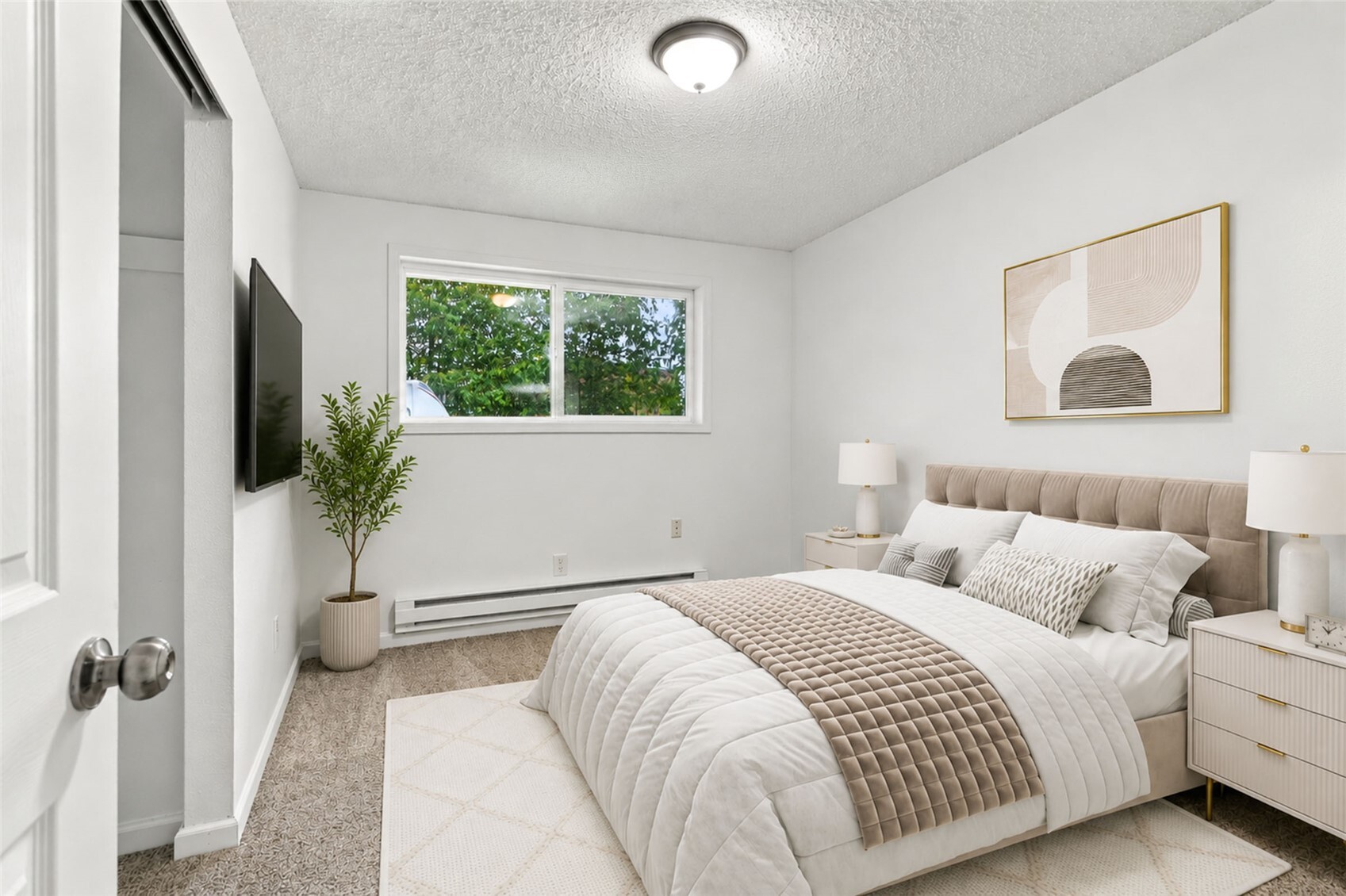1108 B Street Property Photo 14
