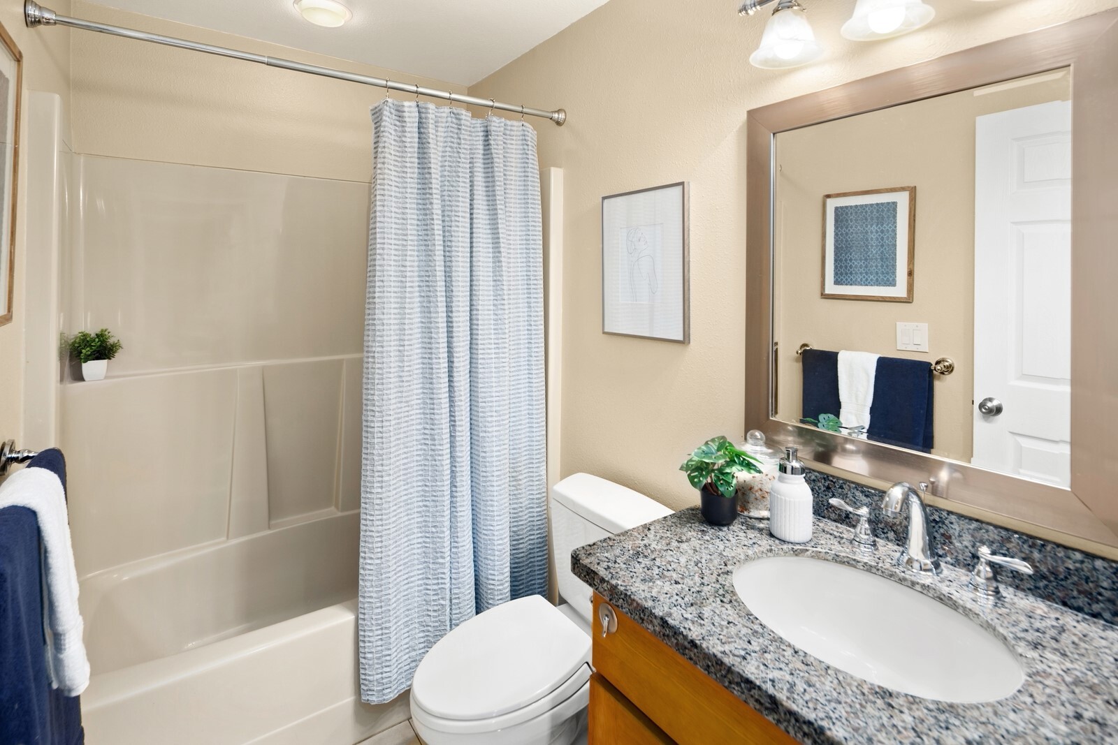 4118 Sw College Street 404 Property Photo 25