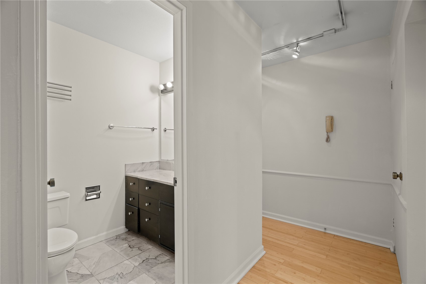 210 Boylston Avenue 101 Property Photo 15