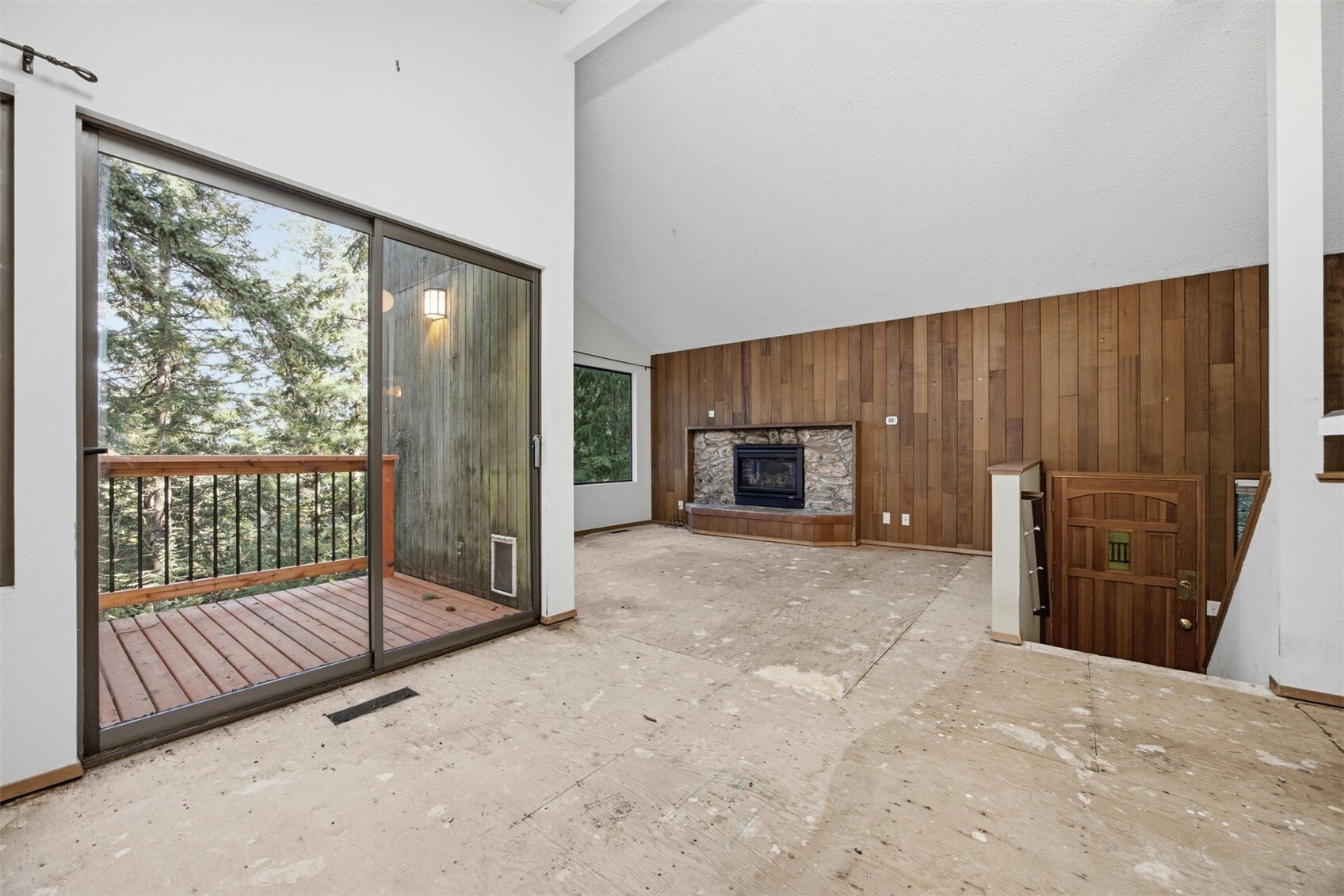 66 68 Louise View Drive Property Photo 5