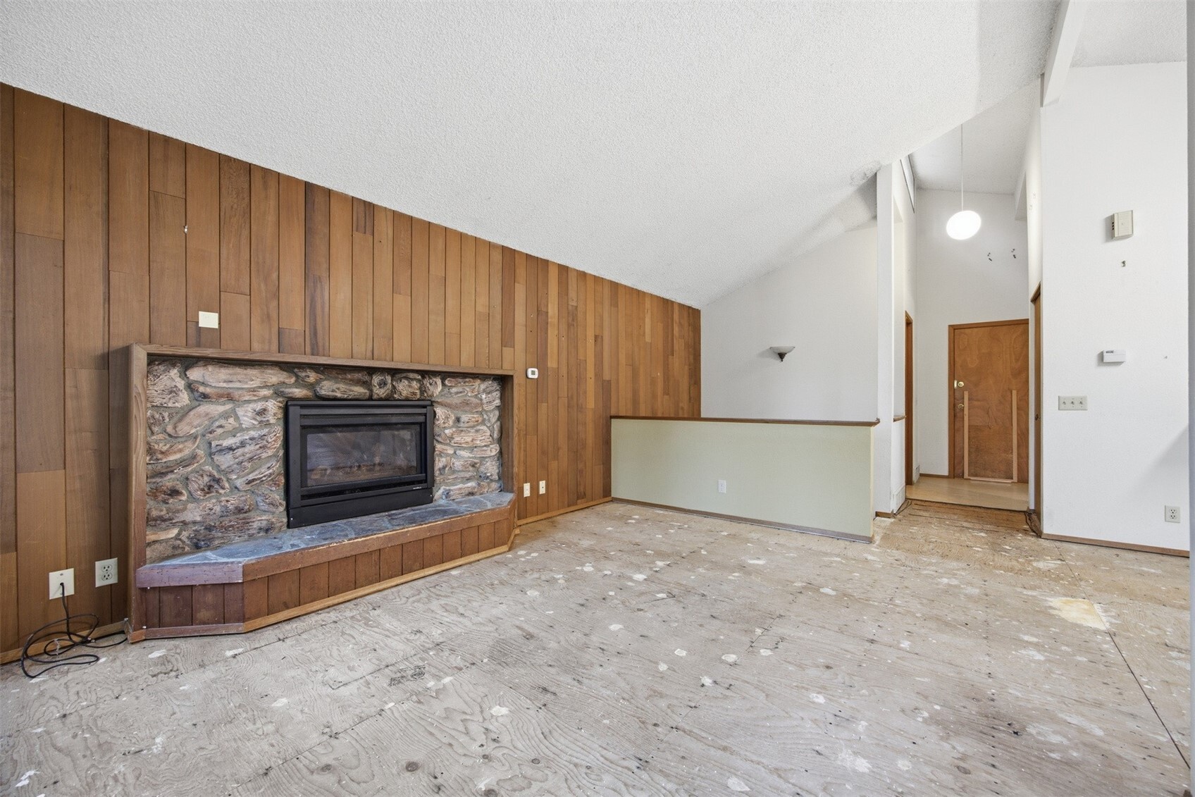 66 68 Louise View Drive Property Photo 7