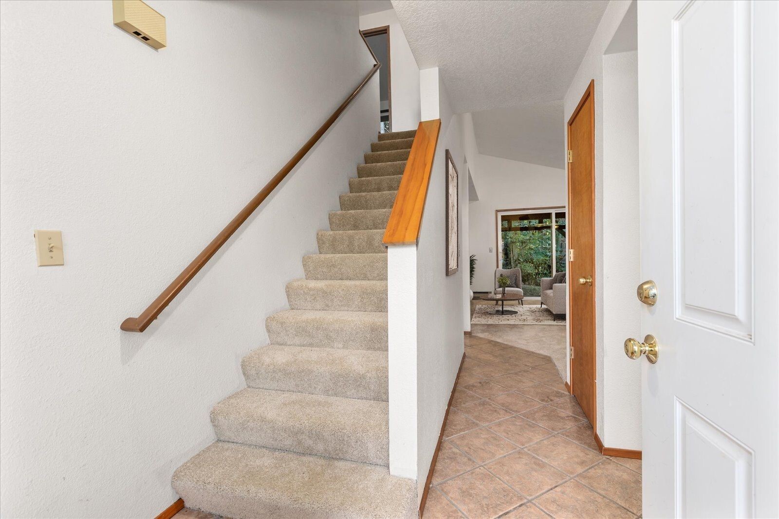 3410 134th Place B Property Photo 5