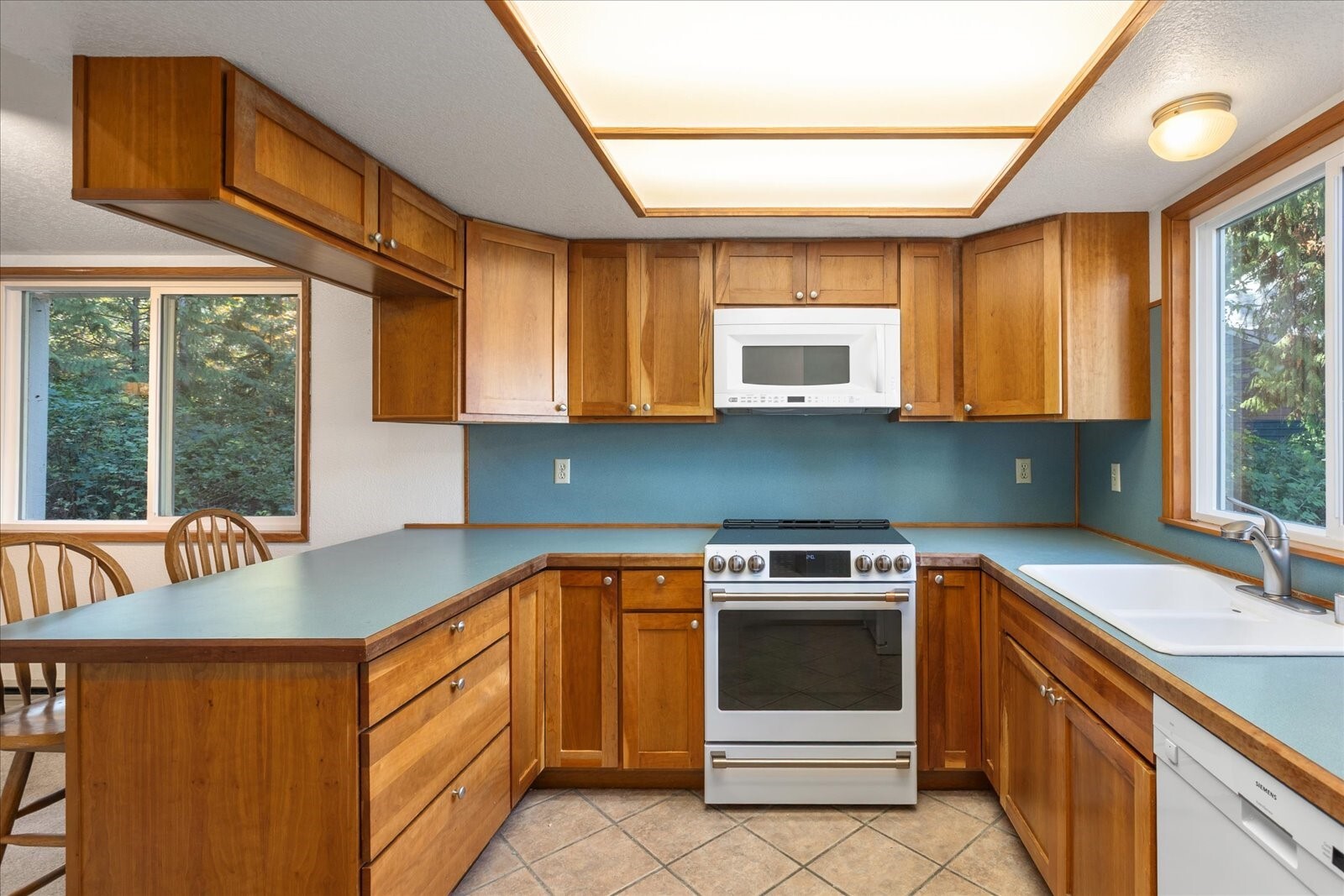 3410 134th Place B Property Photo 13