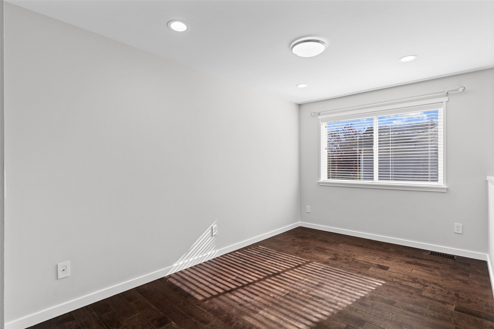 4830 149th Place Property Photo 15