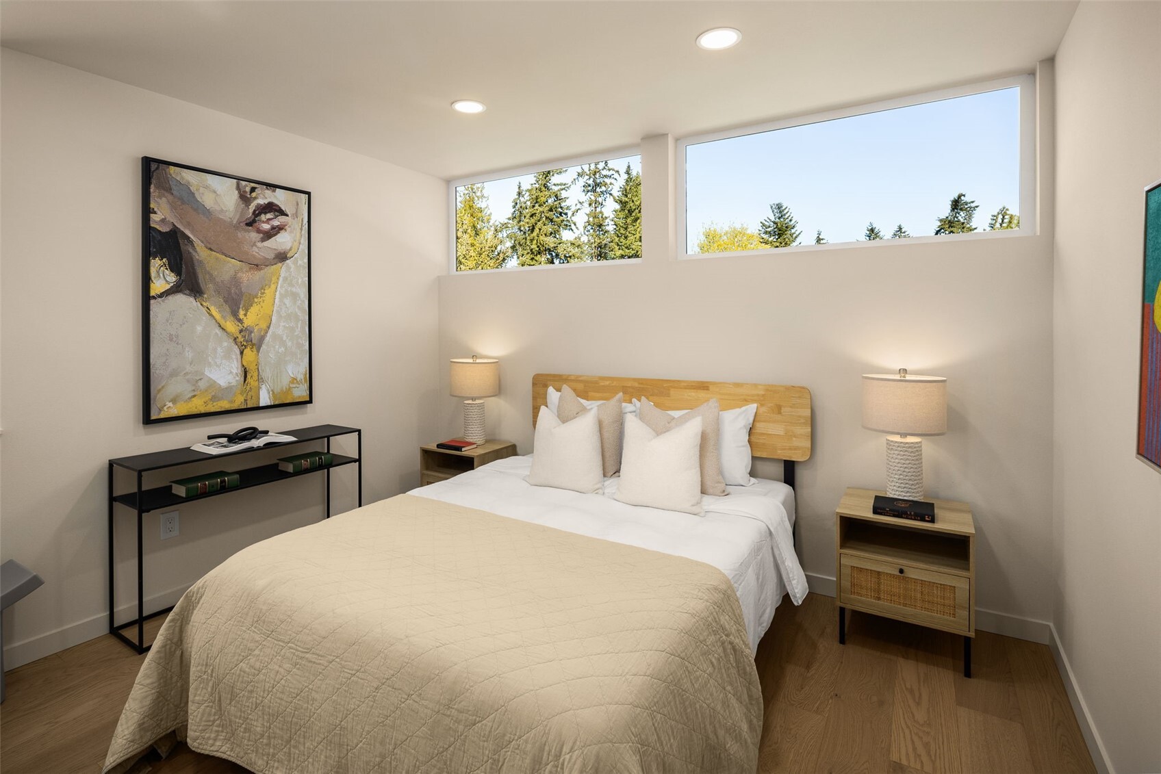 14037 Densmore Avenue Property Photo 28