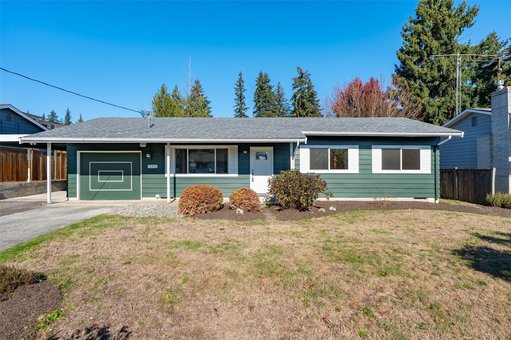 109 161st Street Property Photo 1