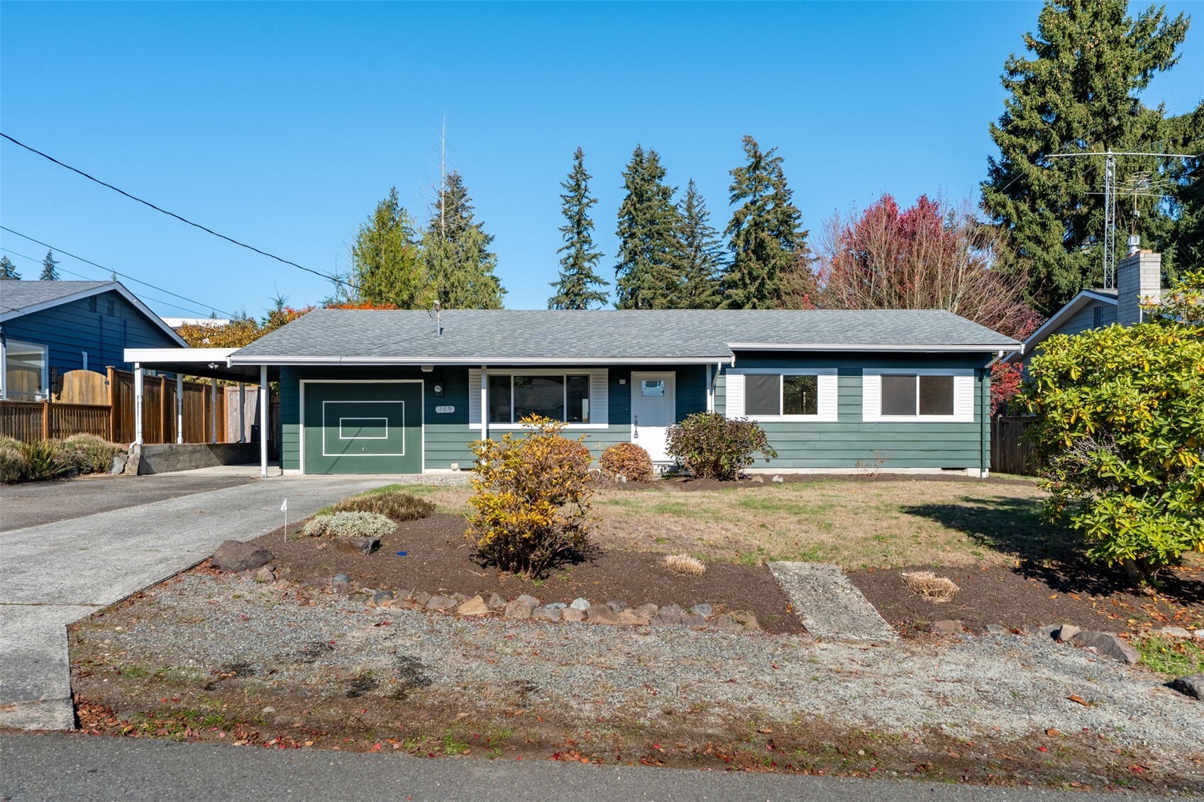 109 161st Street Property Photo 4