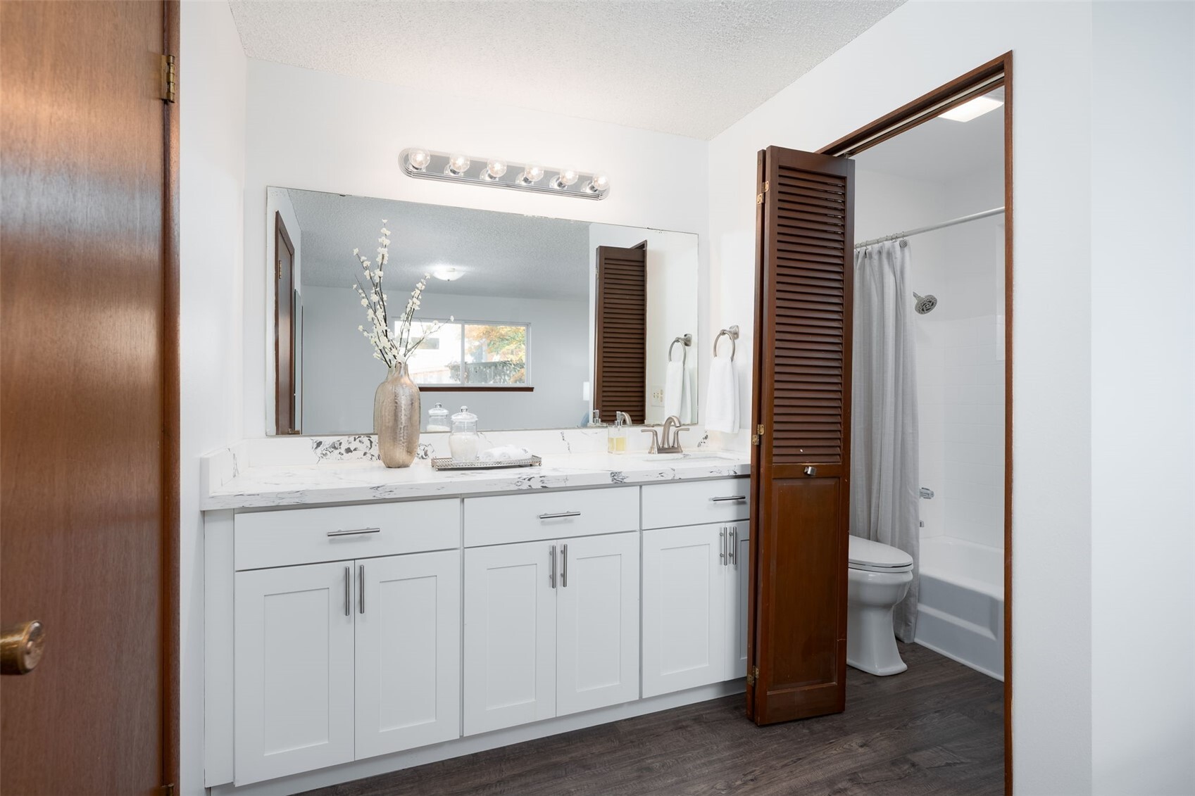 109 161st Street Property Photo 19
