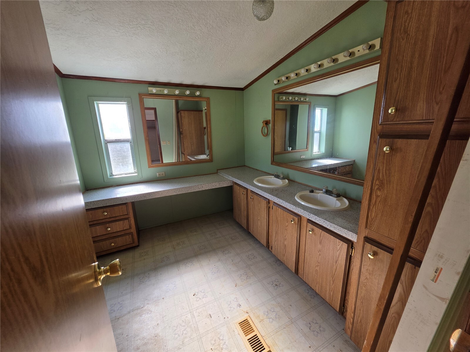 300 Sw 7th Avenue 1101 Property Photo 14