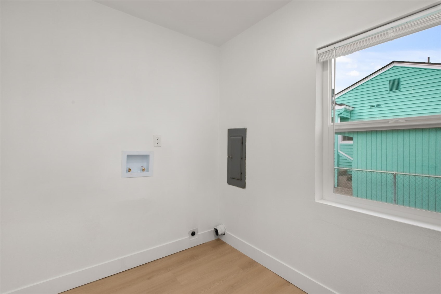 703 117th Street Property Photo 22