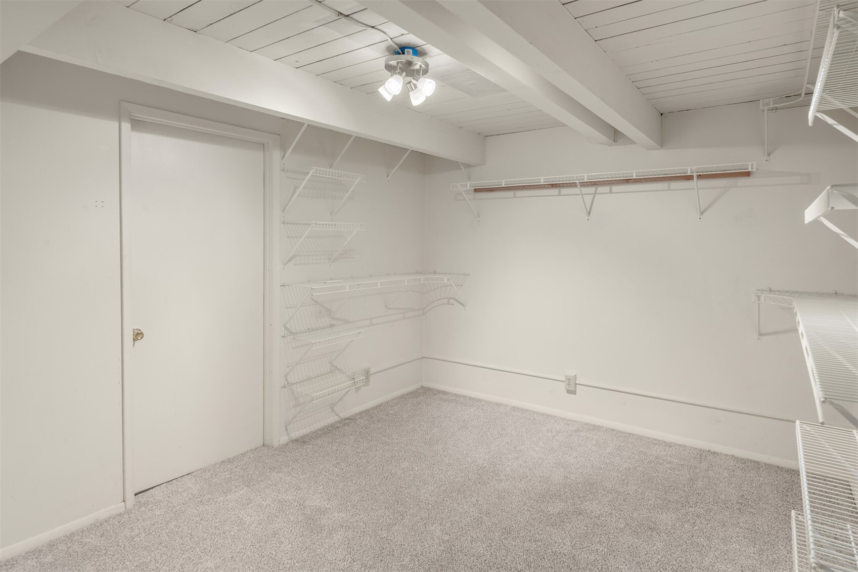 10737 3rd Avenue Property Photo 25