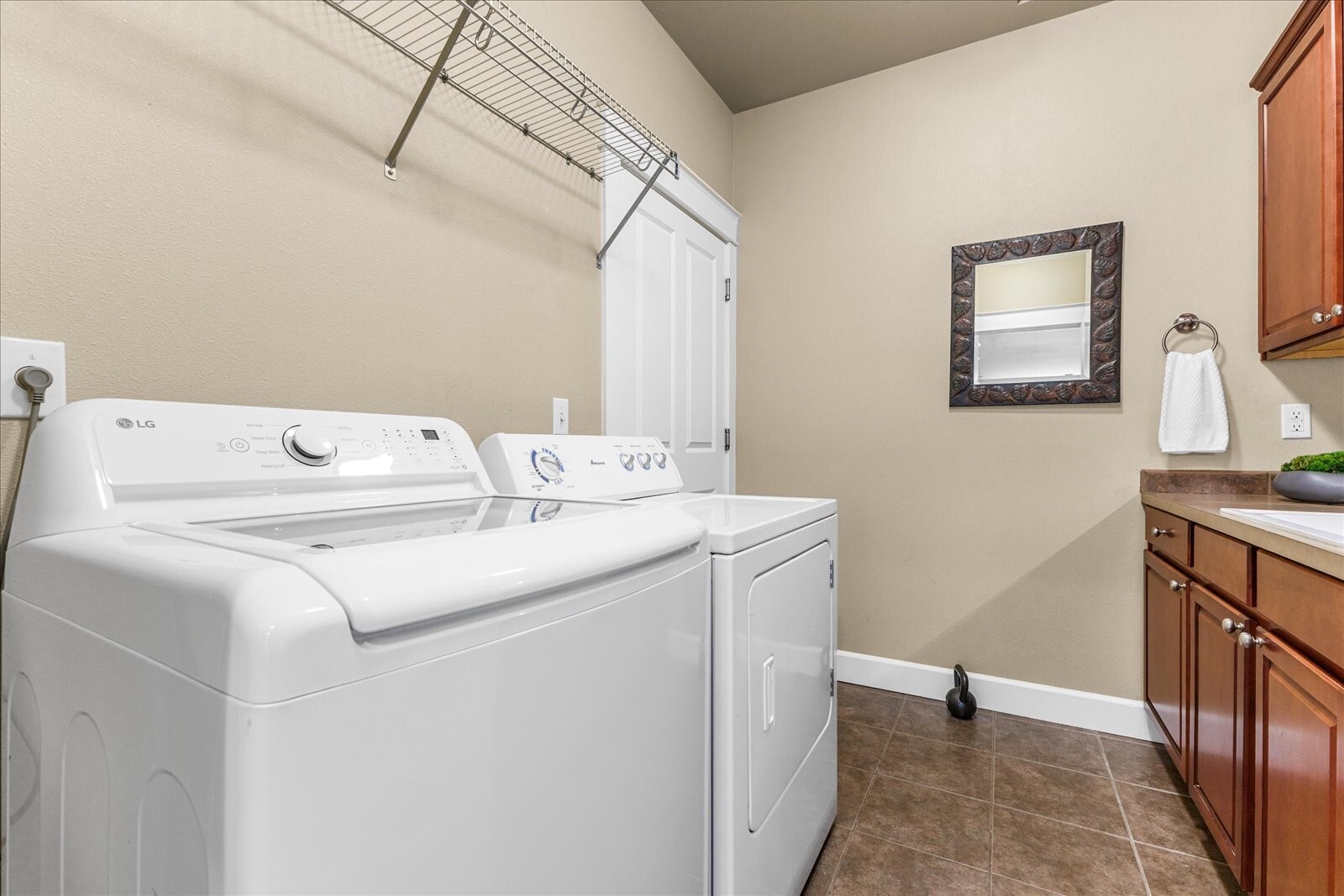 7274 Rosemount Circle Property Photo 25