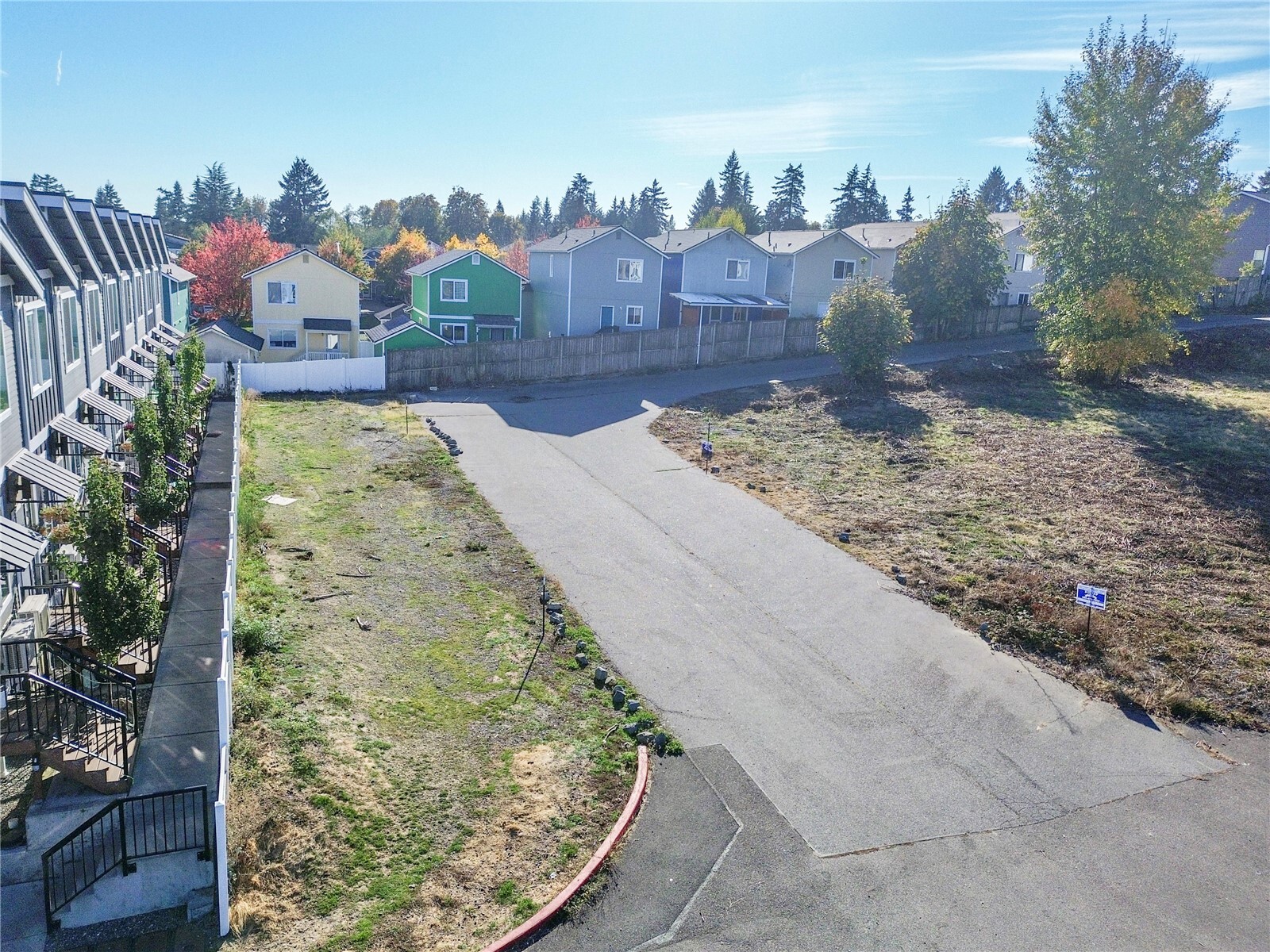 909 Quadrille Loop Property Photo 11