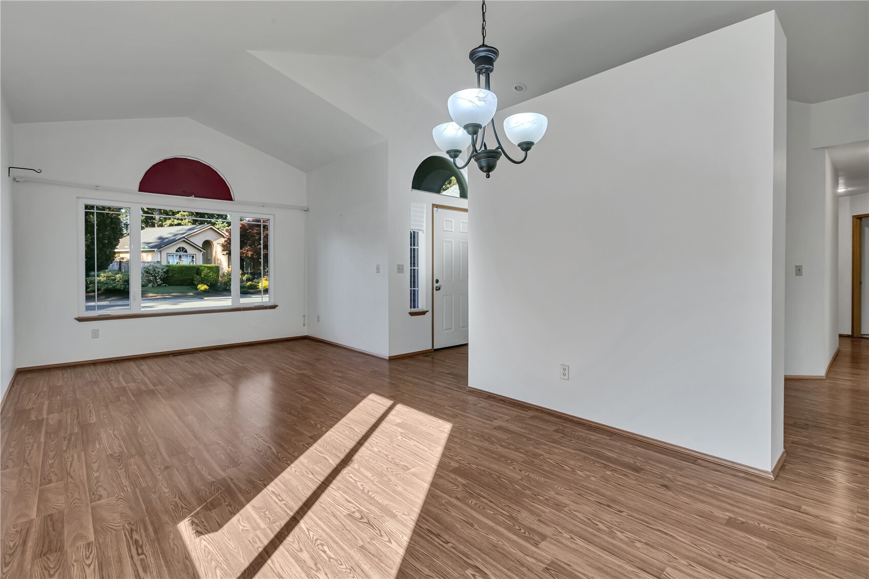 18615 Se 259th Street Property Photo 9