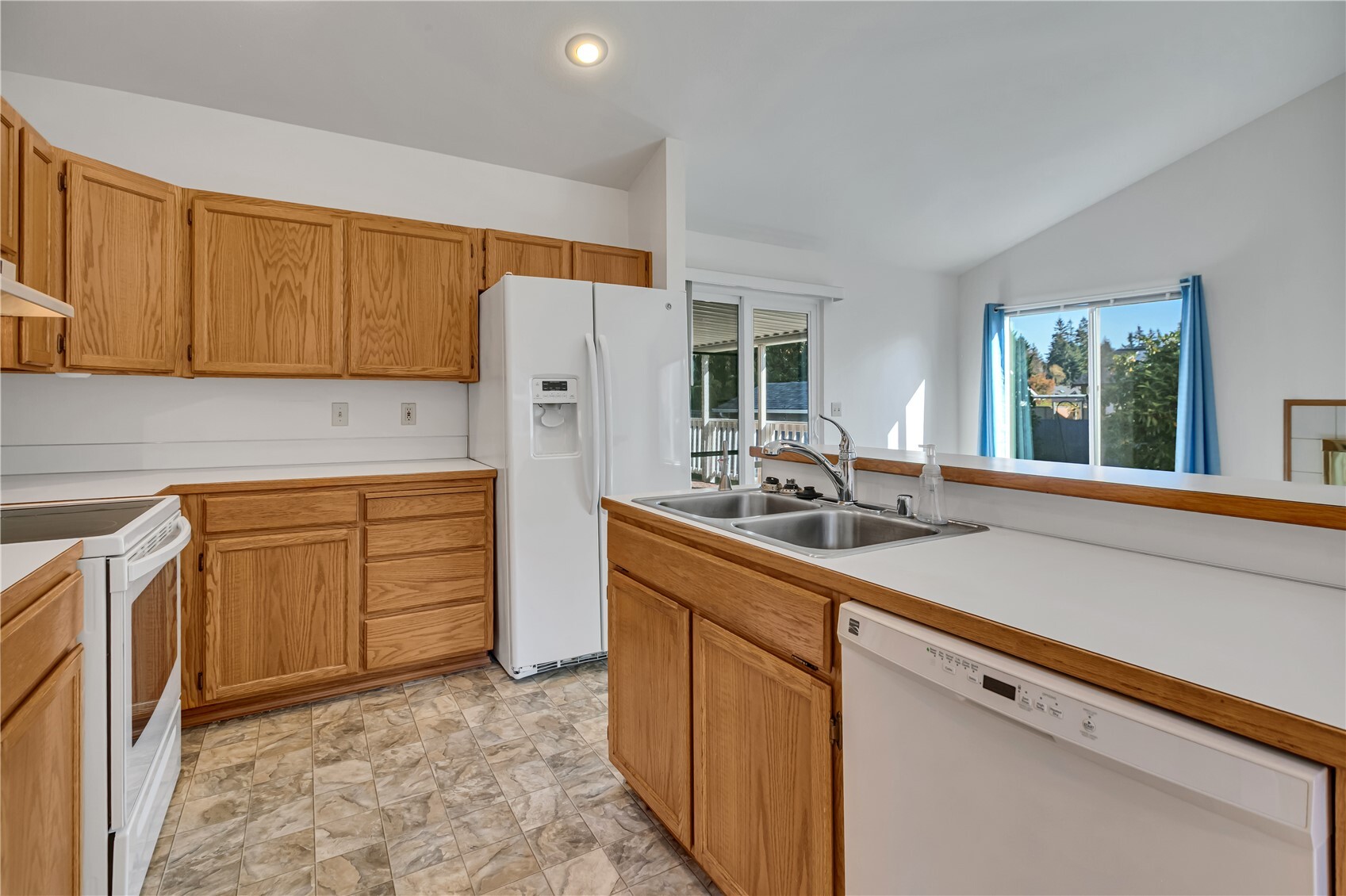18615 Se 259th Street Property Photo 14