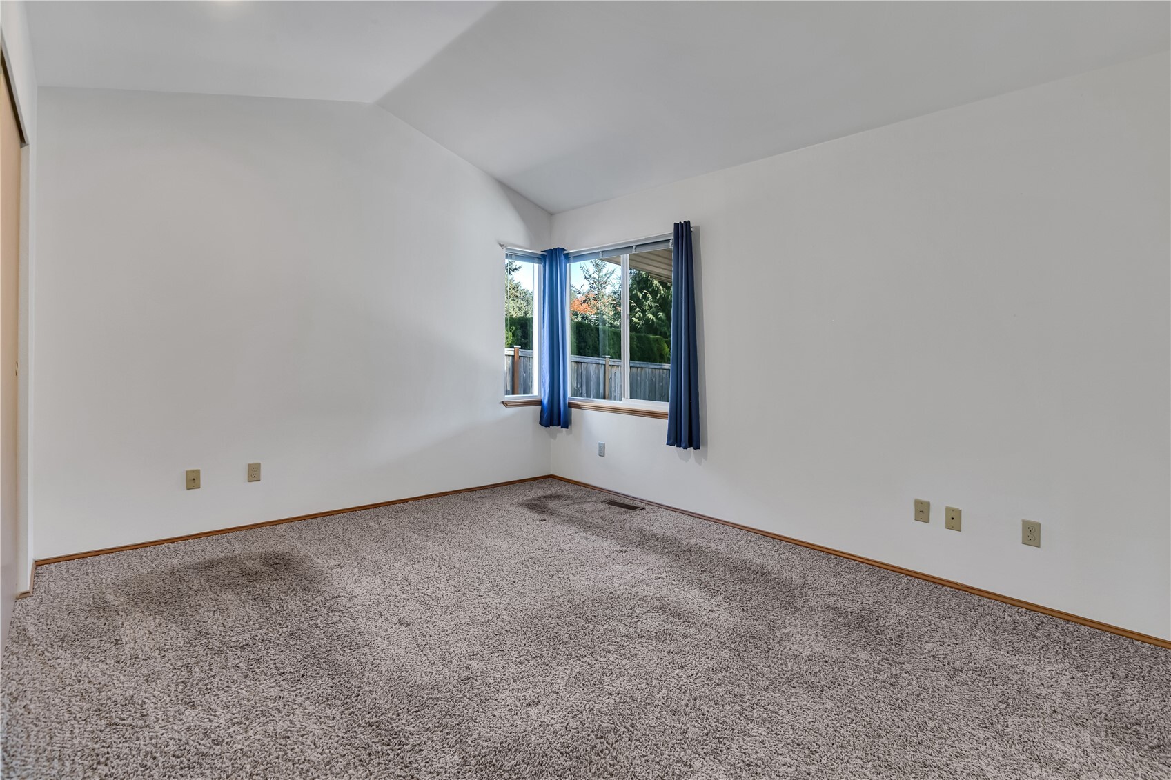 18615 Se 259th Street Property Photo 19