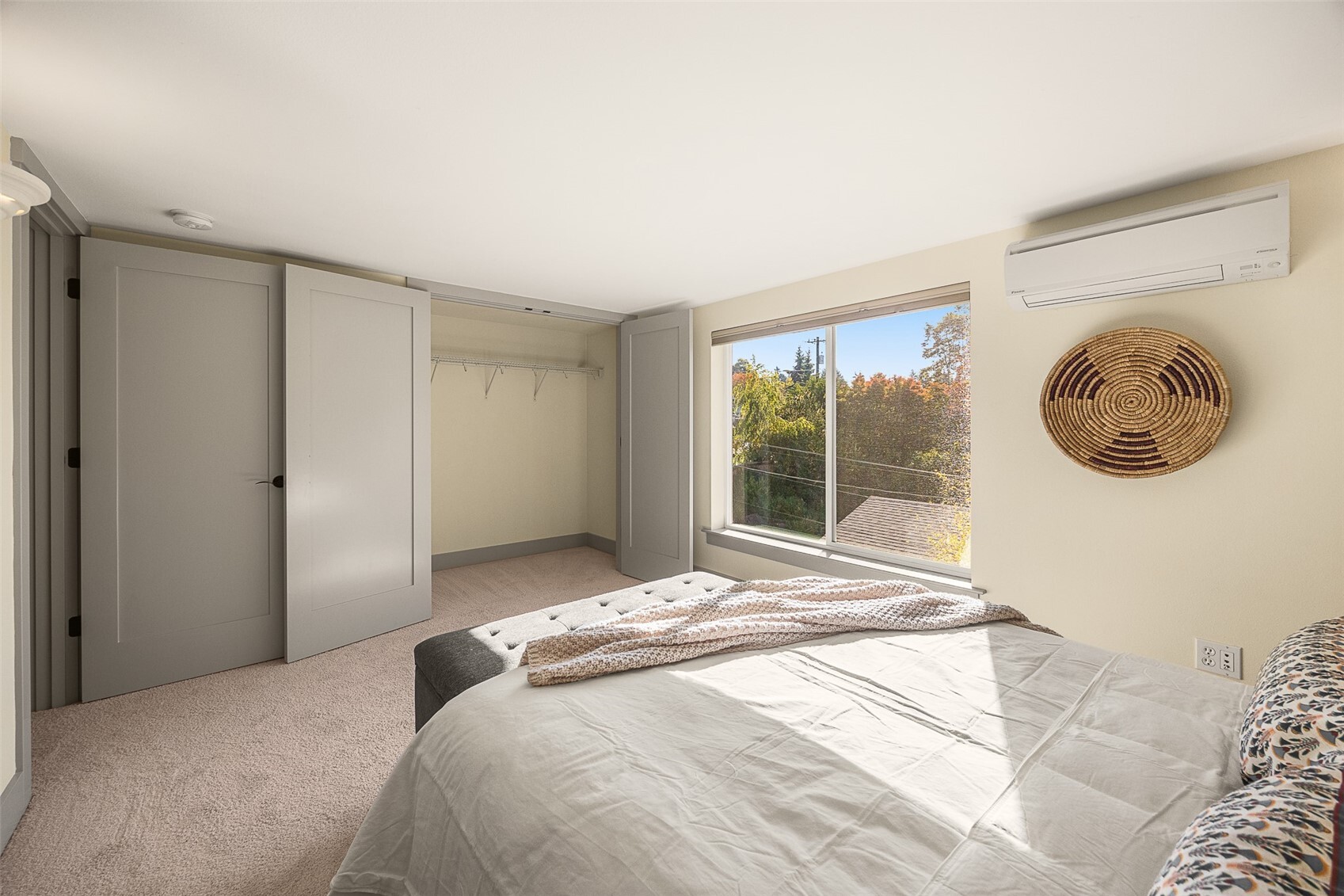13553 35th Avenue Property Photo 16