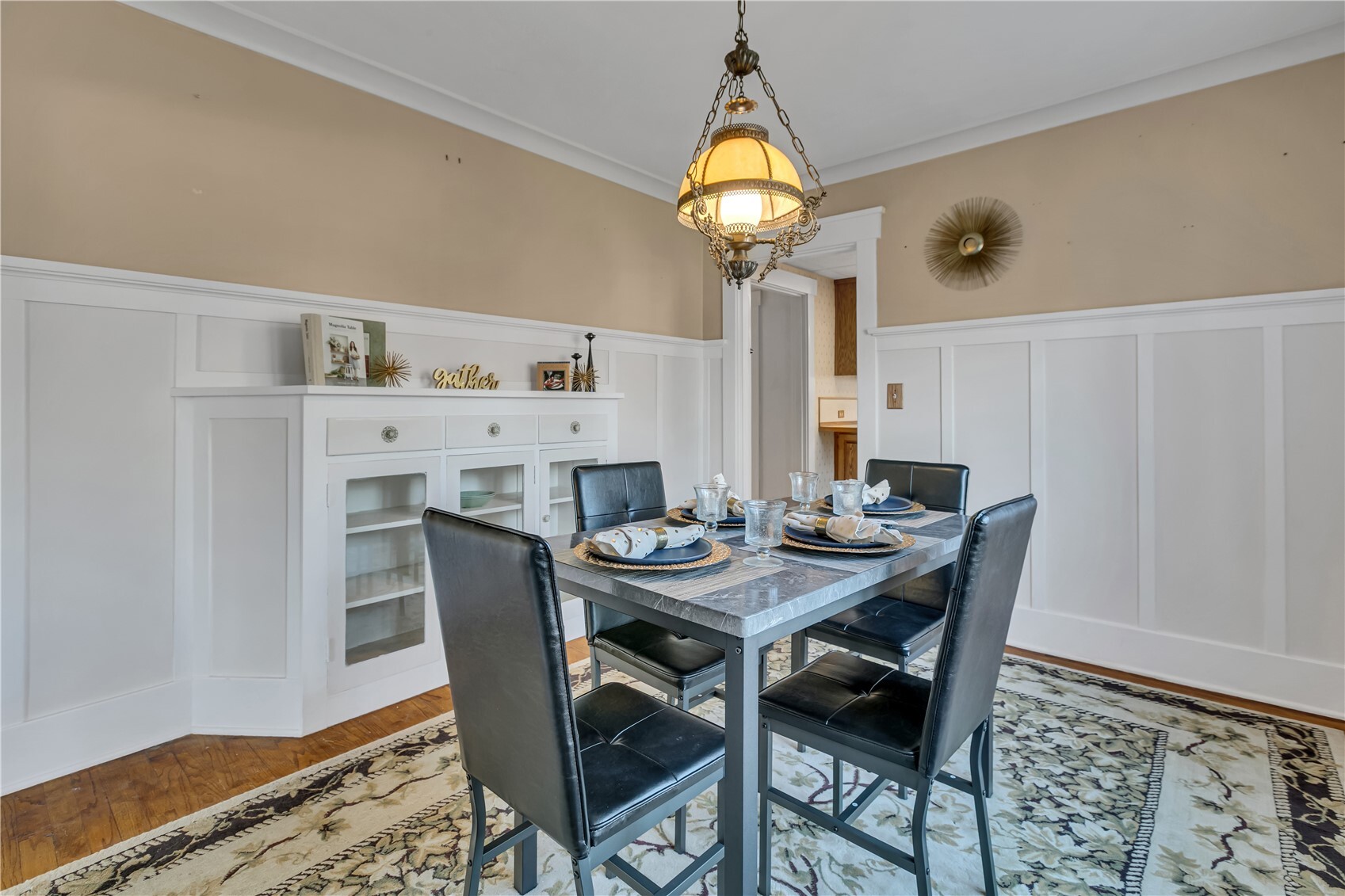 2411 Thurston Avenue Property Photo 12