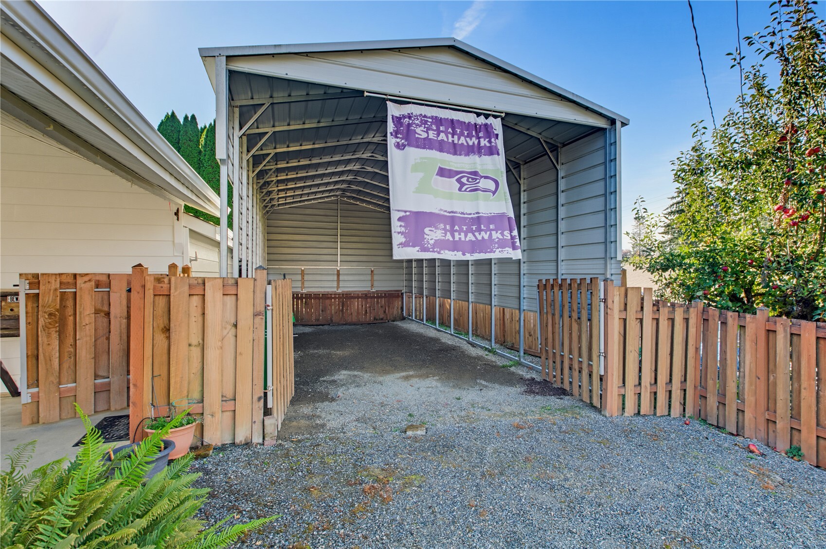 2411 Thurston Avenue Property Photo 34