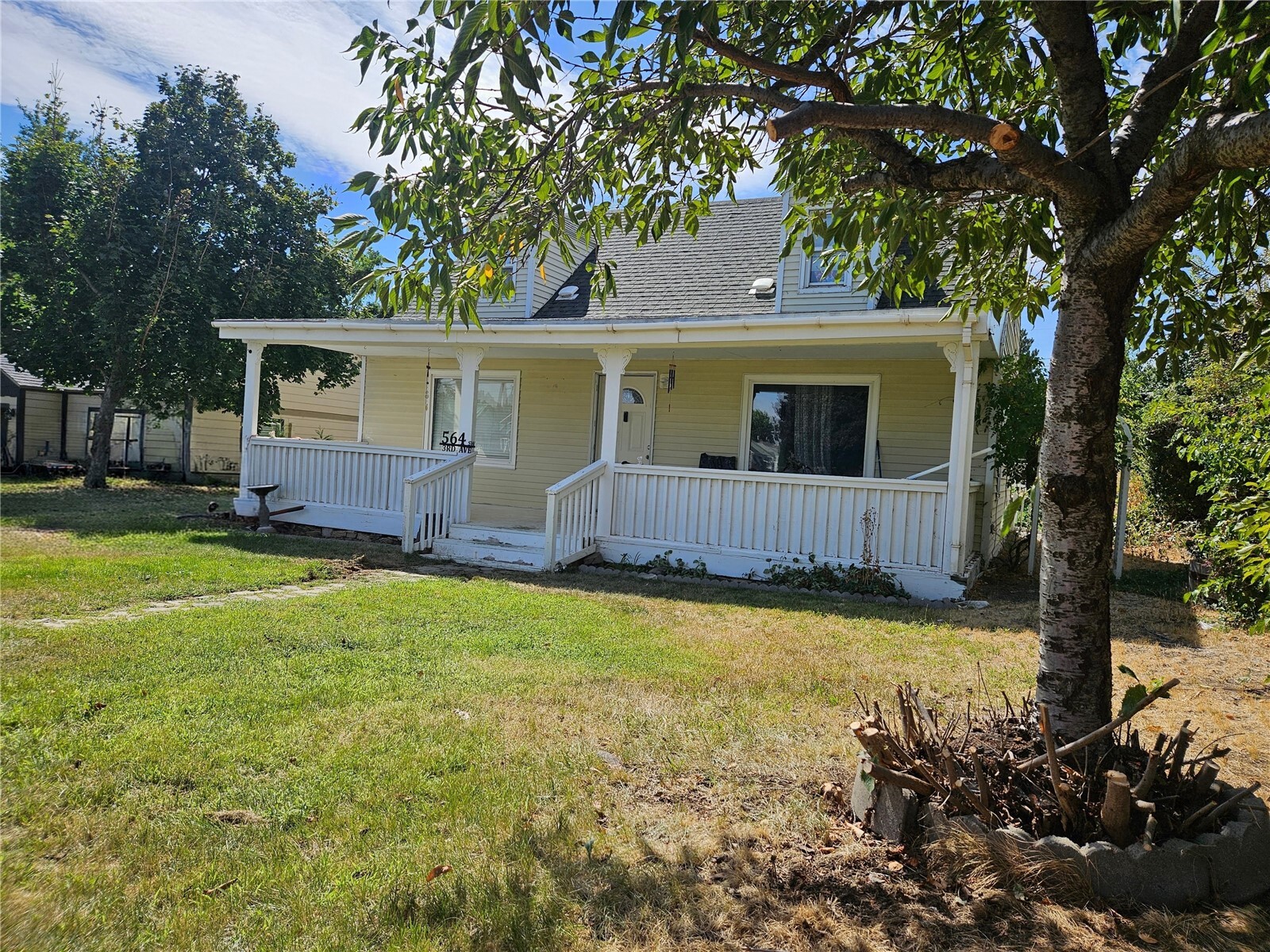 465 3rd Avenue Property Photo 6