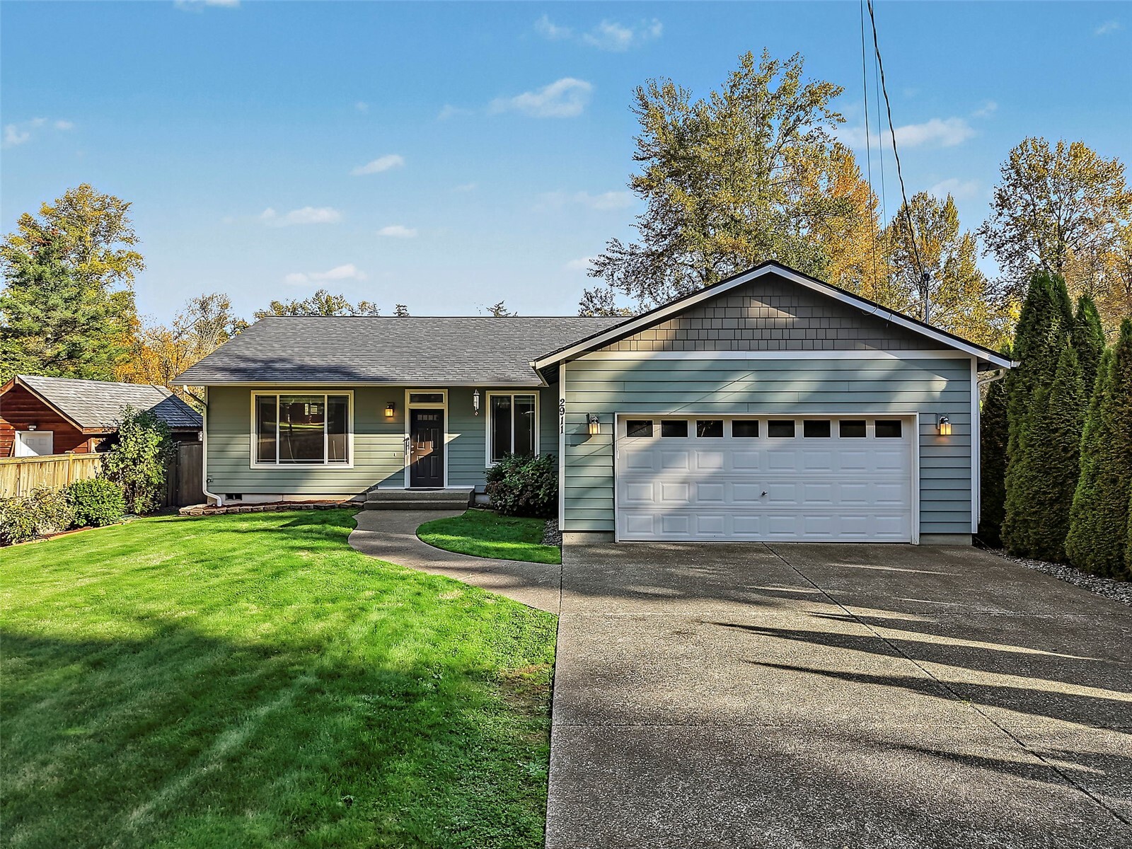 2911 112th Avenue Property Photo 1