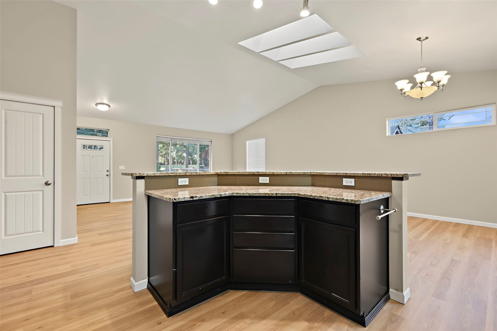 2911 112th Avenue Property Photo 11