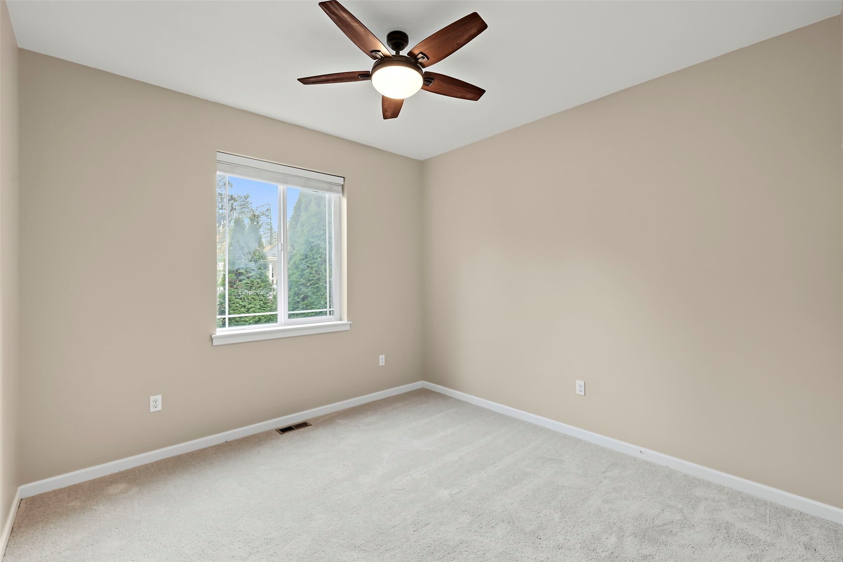 2911 112th Avenue Property Photo 21