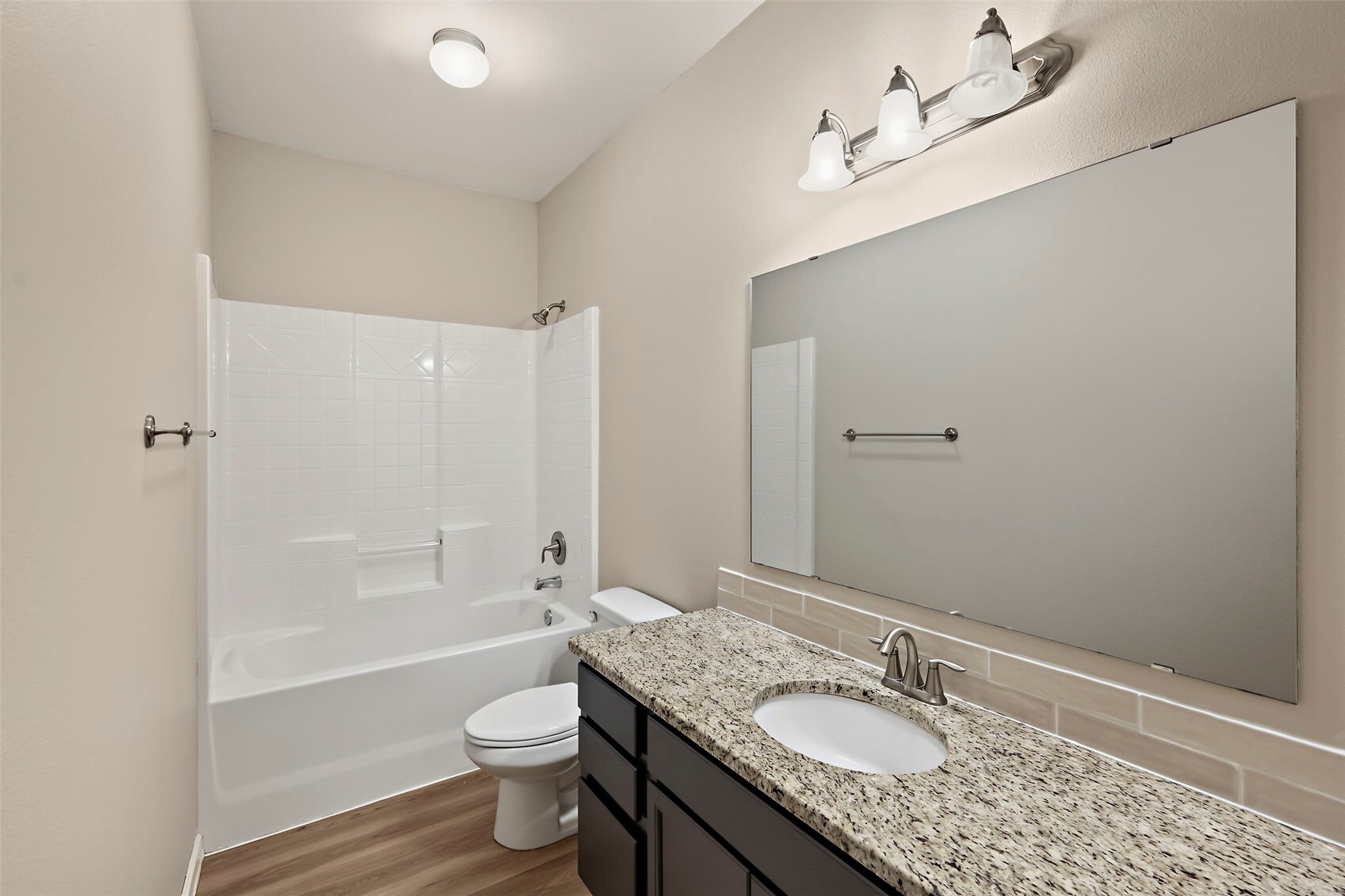 2911 112th Avenue Property Photo 23