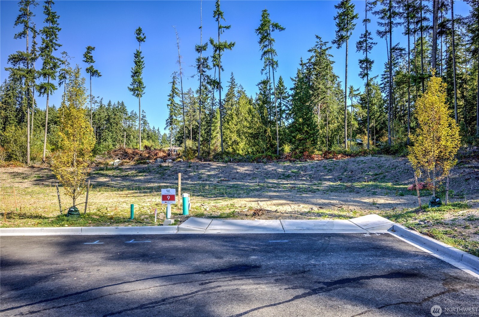 8 Windham Lane Property Photo 6