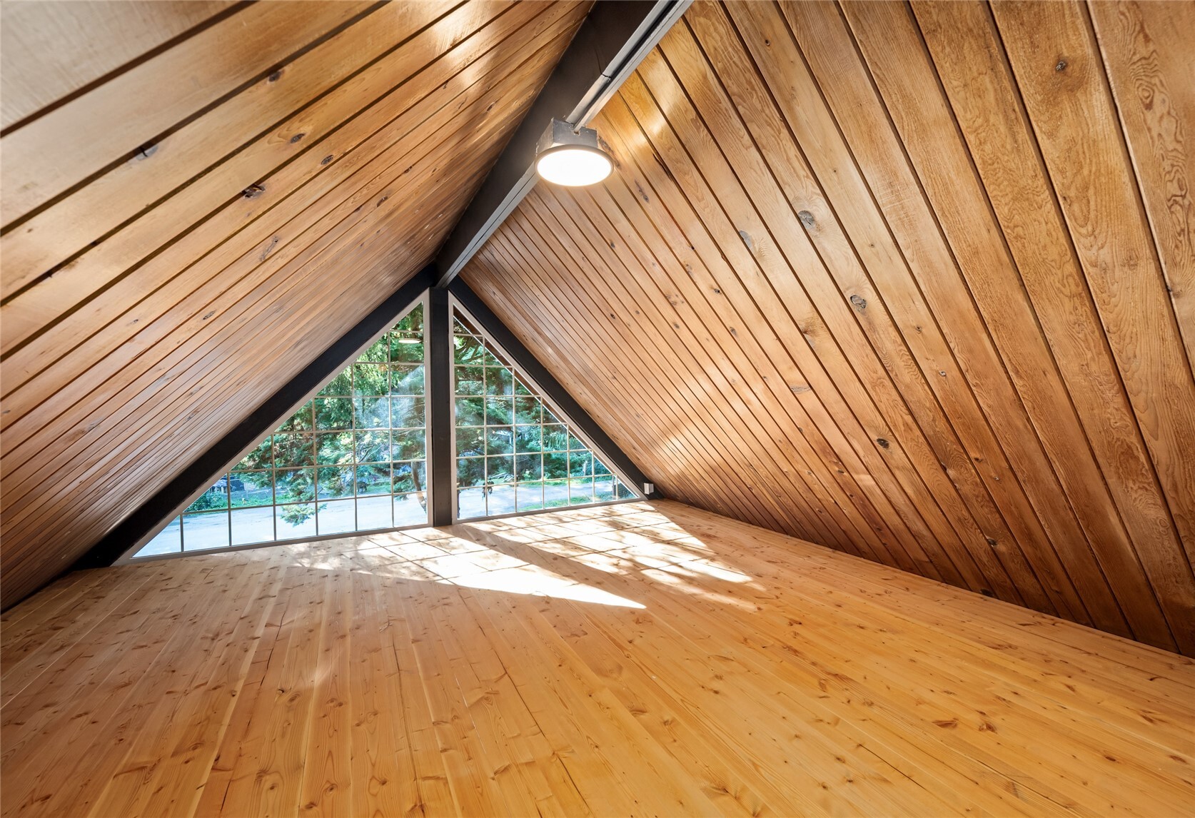 1407 Shuksan Drive Property Photo 16